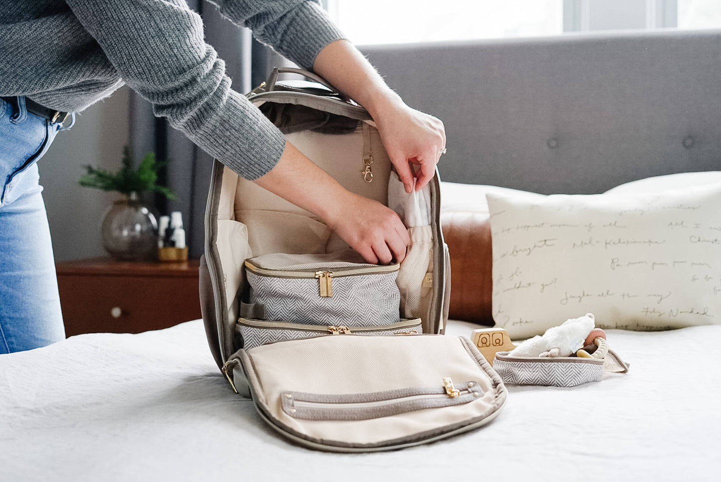 Taupe Packing Cubes
