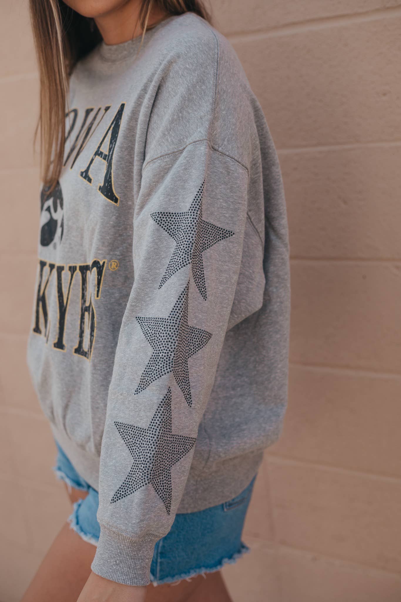 Iowa Wynn Star Sleeve Crew