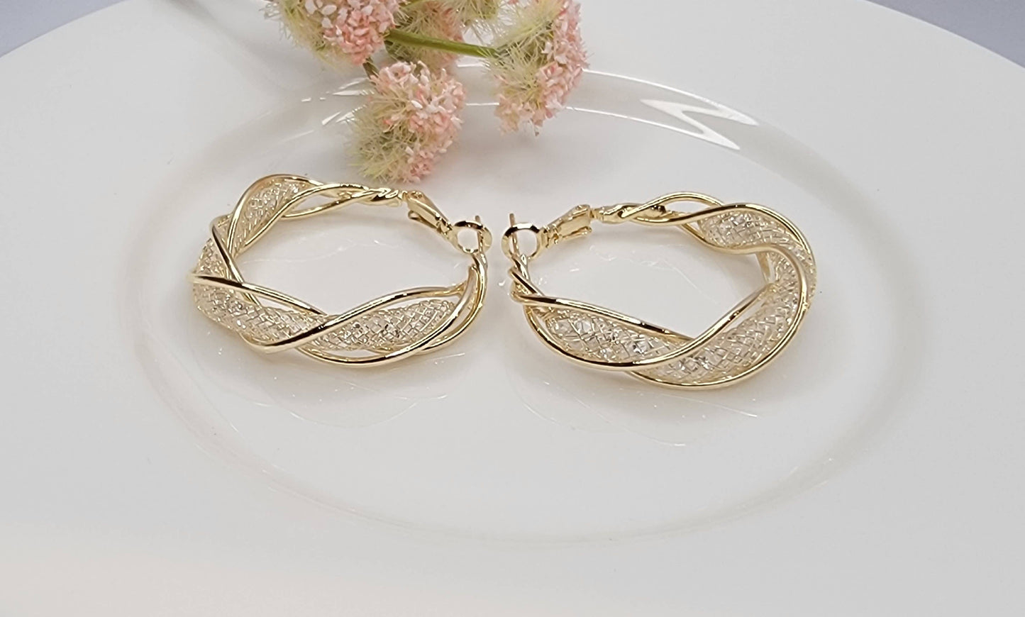 CRYSTAL BEADED FILLED TUBE GOLD HOOP EARRINGS.