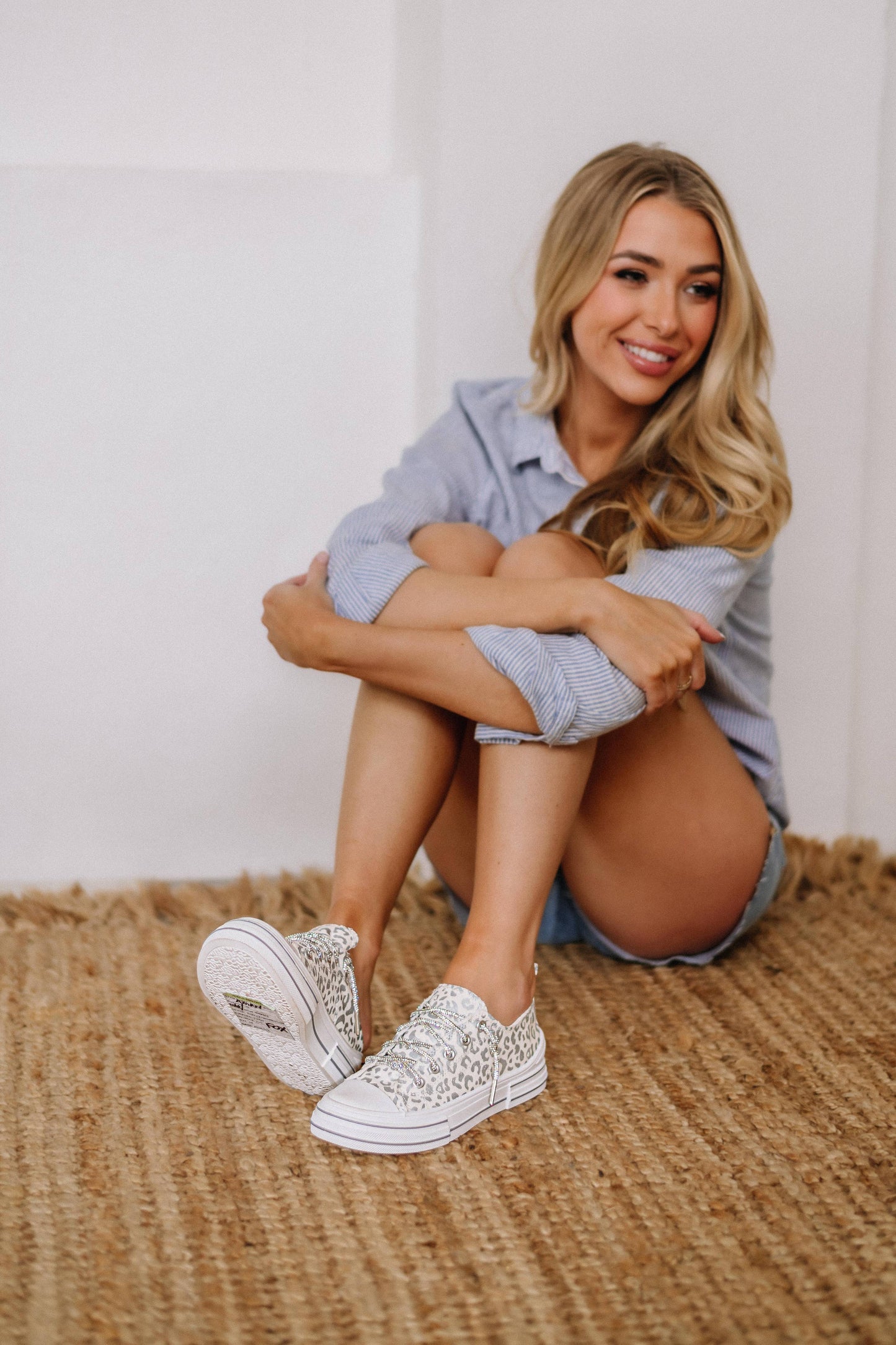 Aman Sneaker