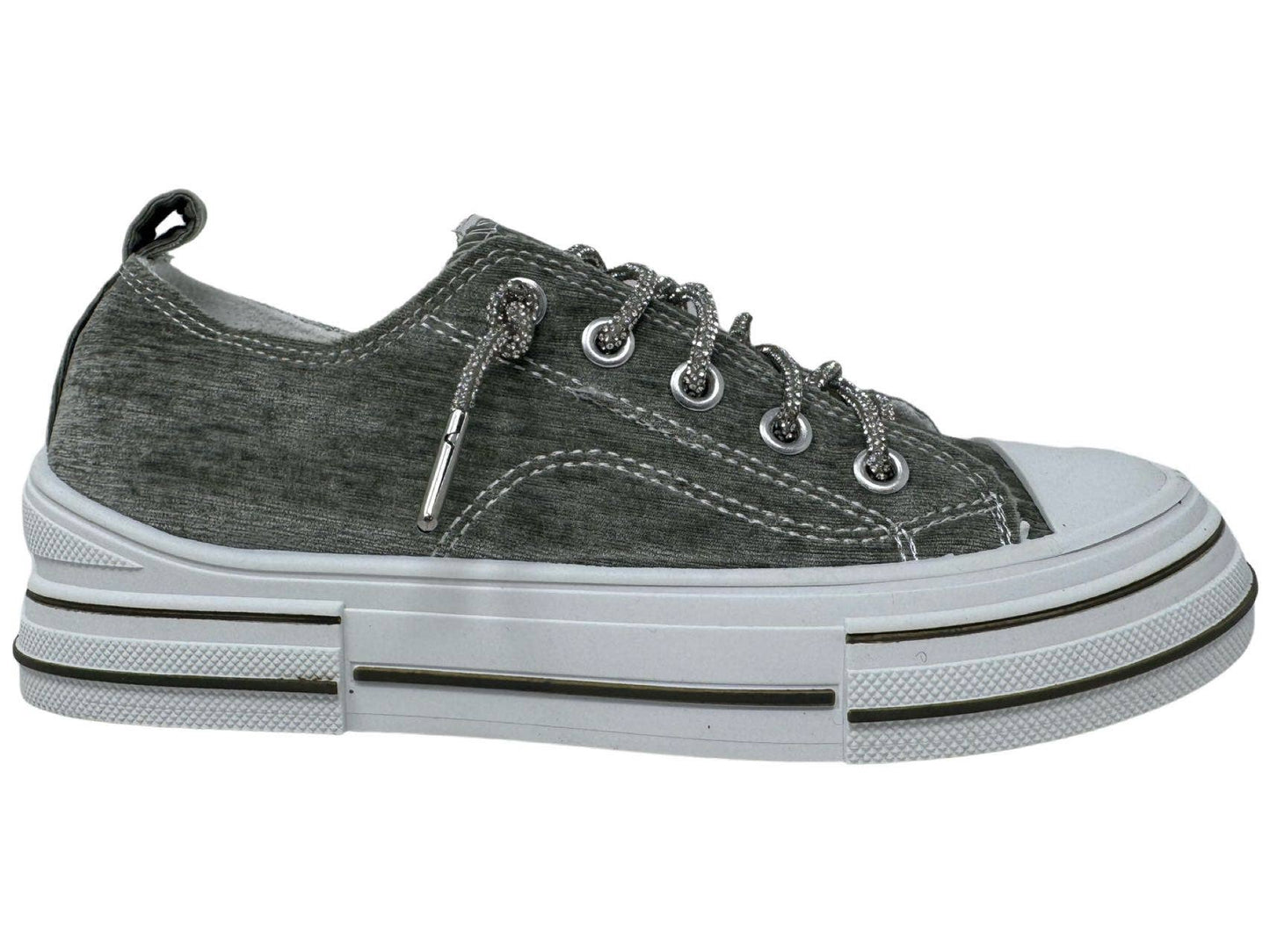 Aman Velvet Sneaker