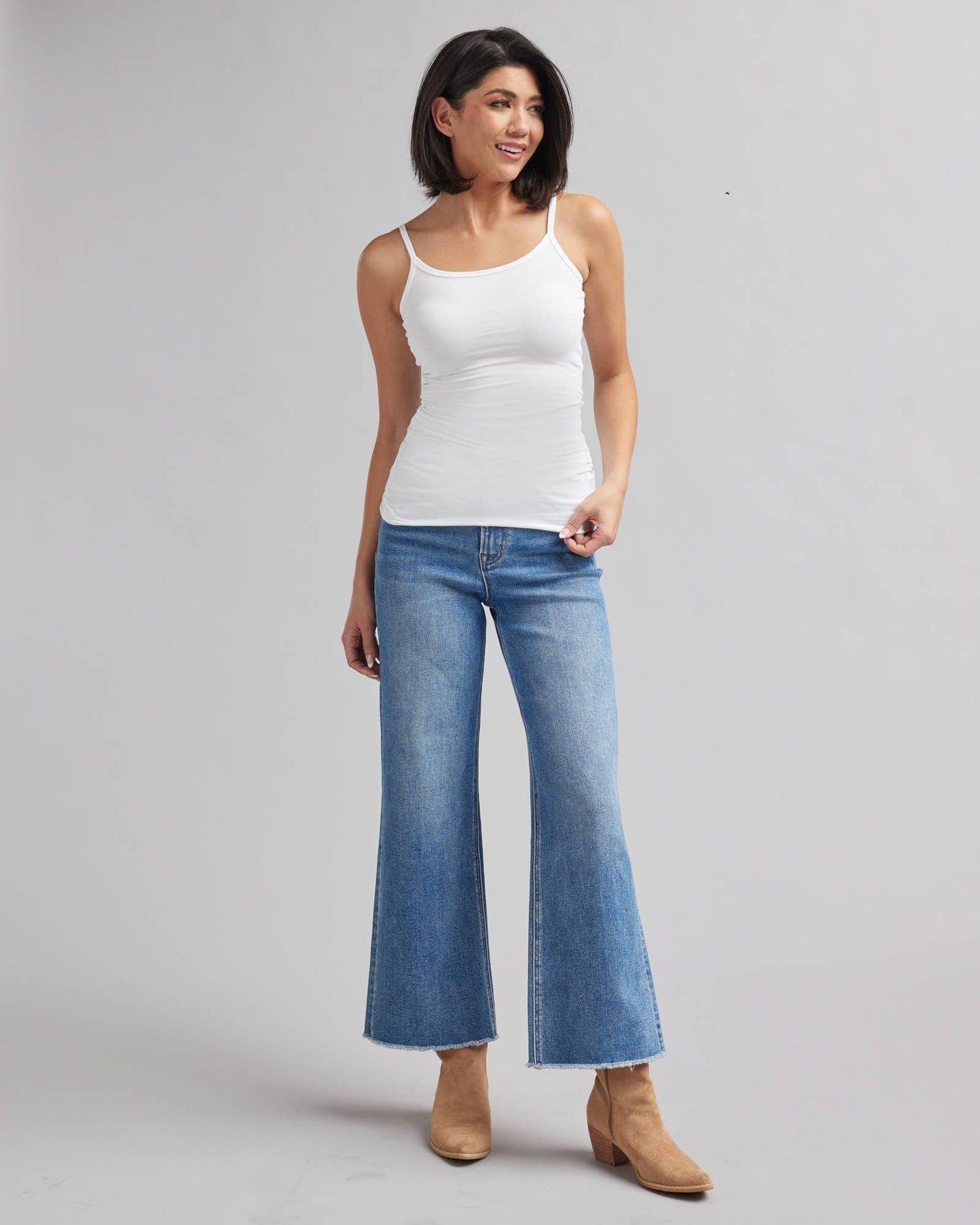Wonder Cami - Basic Layering Camisole in Black & White