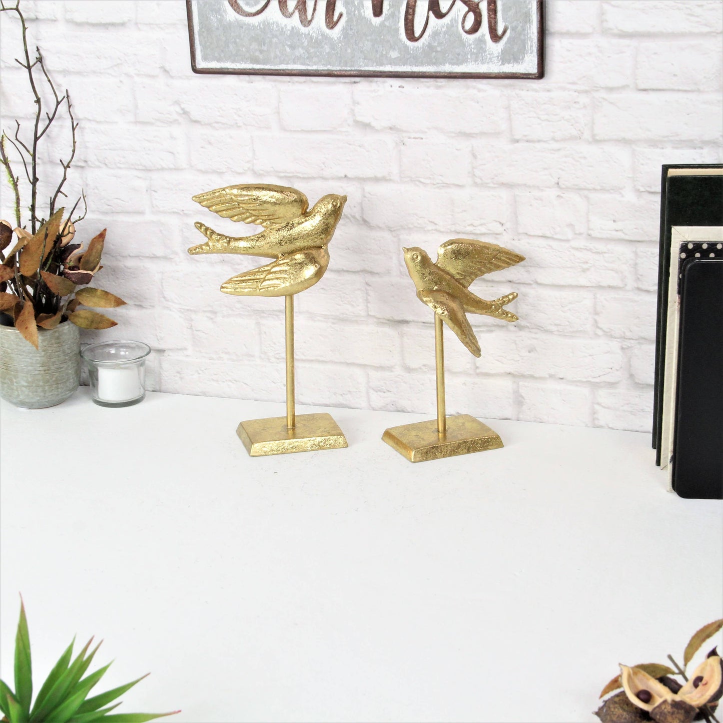 Flying Swallow Decor