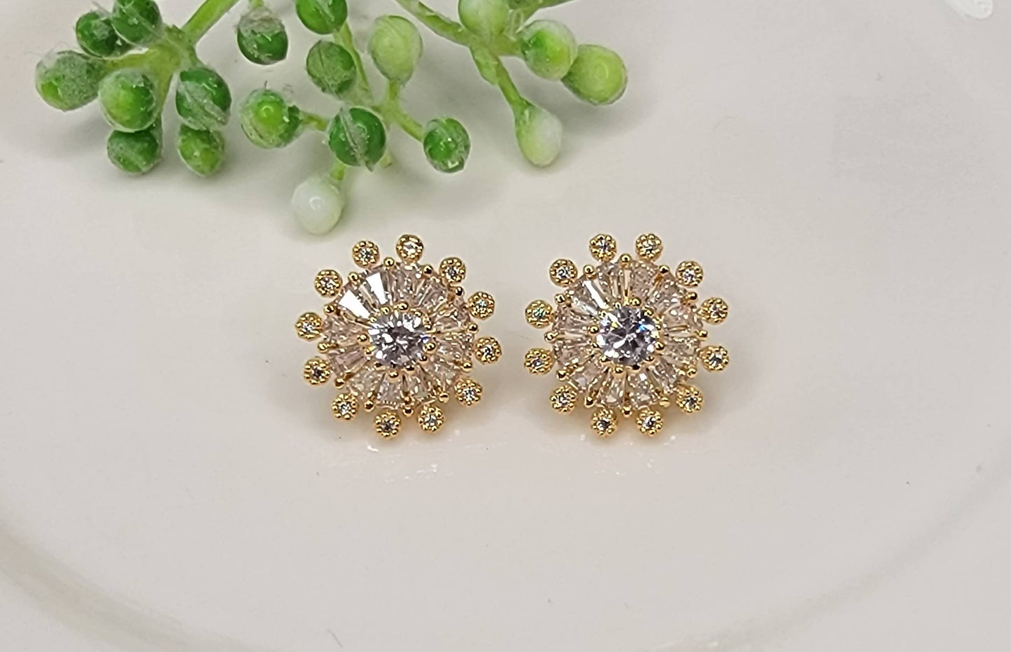 It Will Dress up Your Ordinary Look to a Sofist