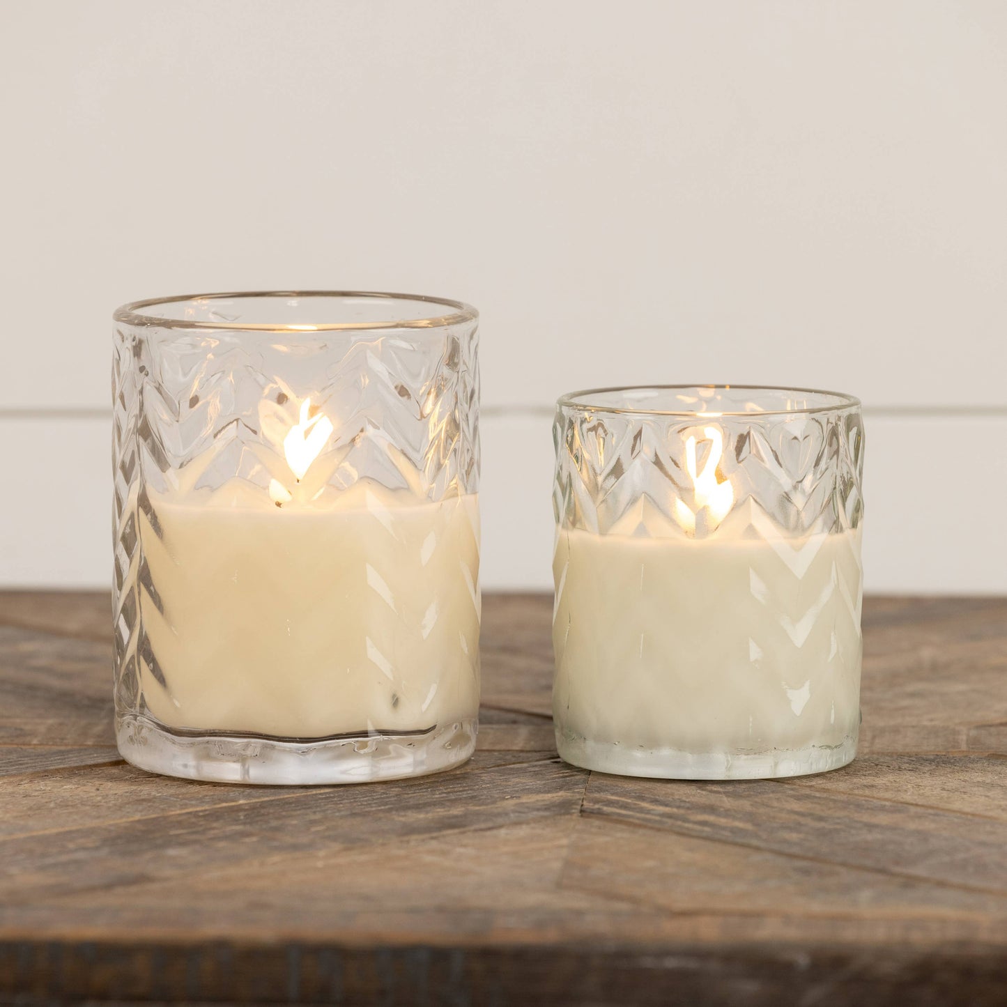 5" CHEVRON GLASS CANDLE