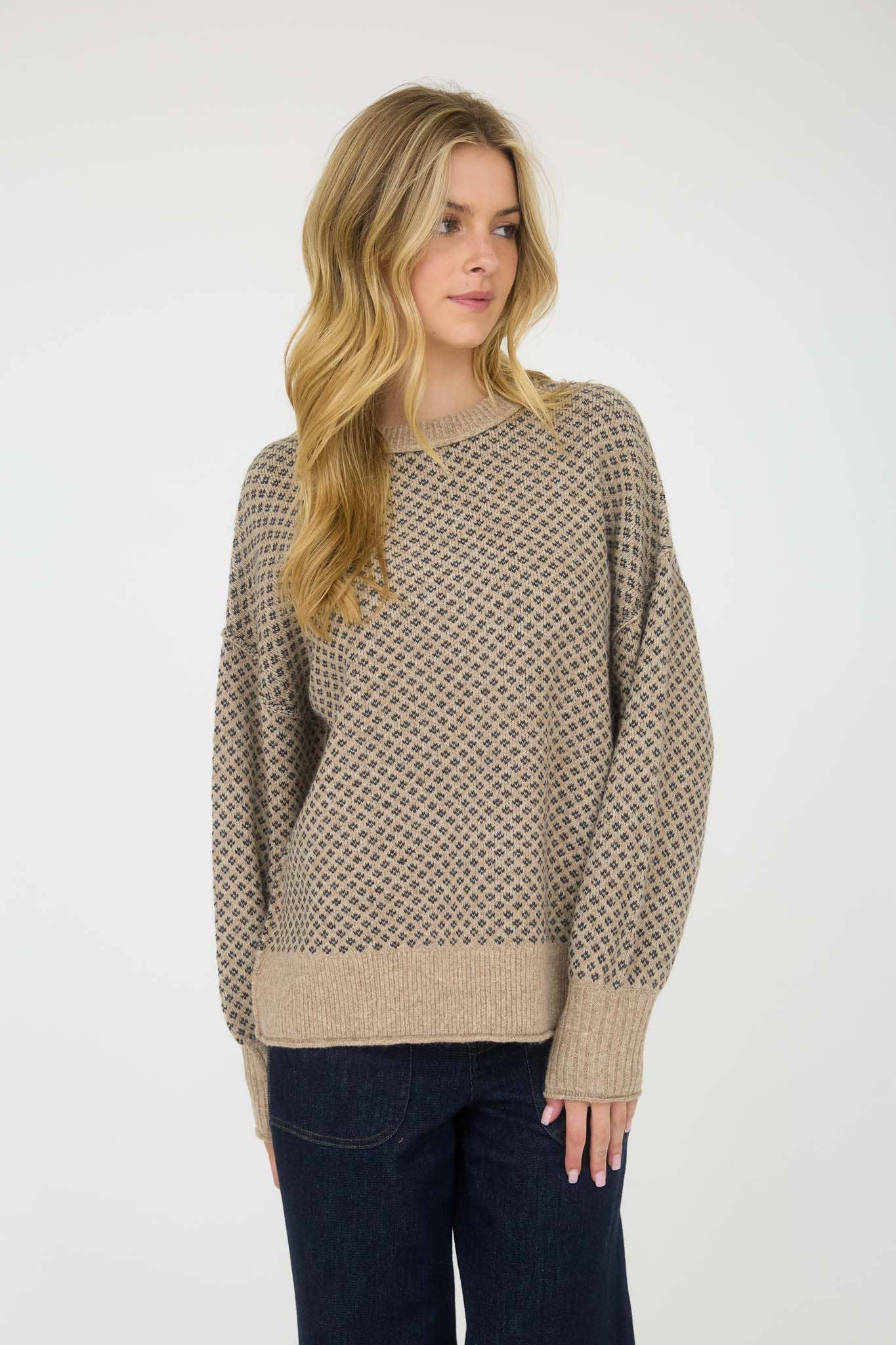 Jacqui Longsleeve Pullover
