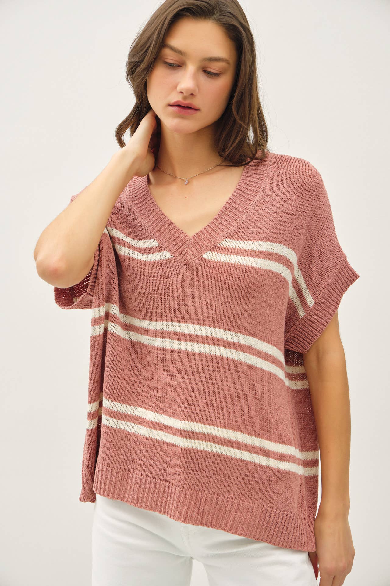 STRIPED V-NECK SWEATER