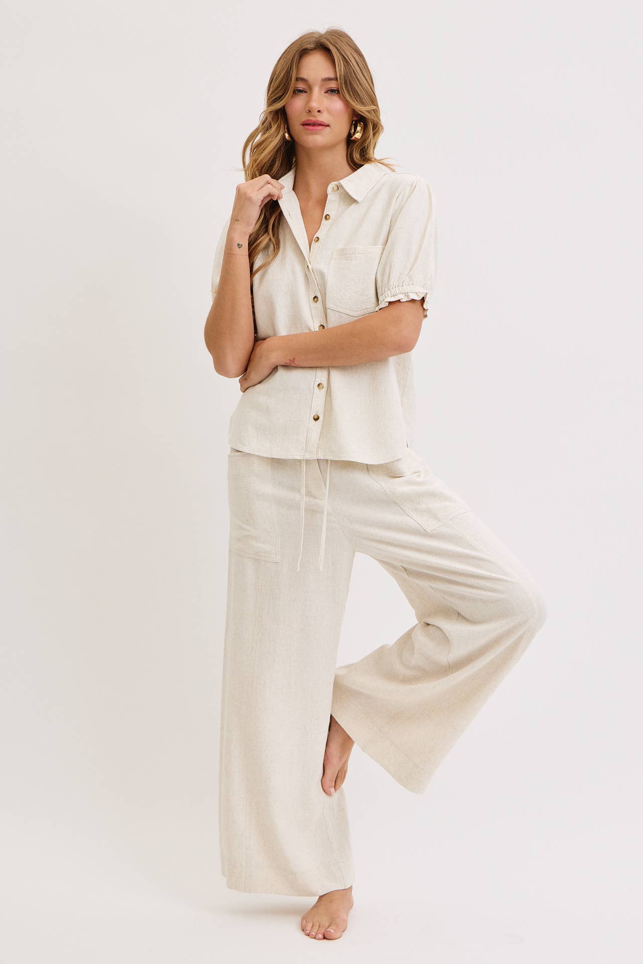 Linen & Lace Puff Top