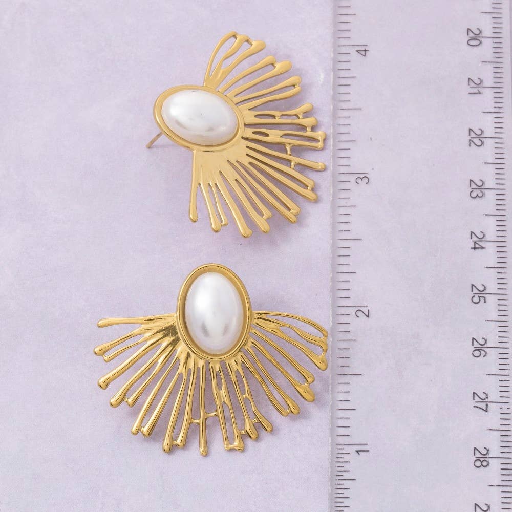 Gold Dipped Pearl Center Fan Ray Stud Earrings