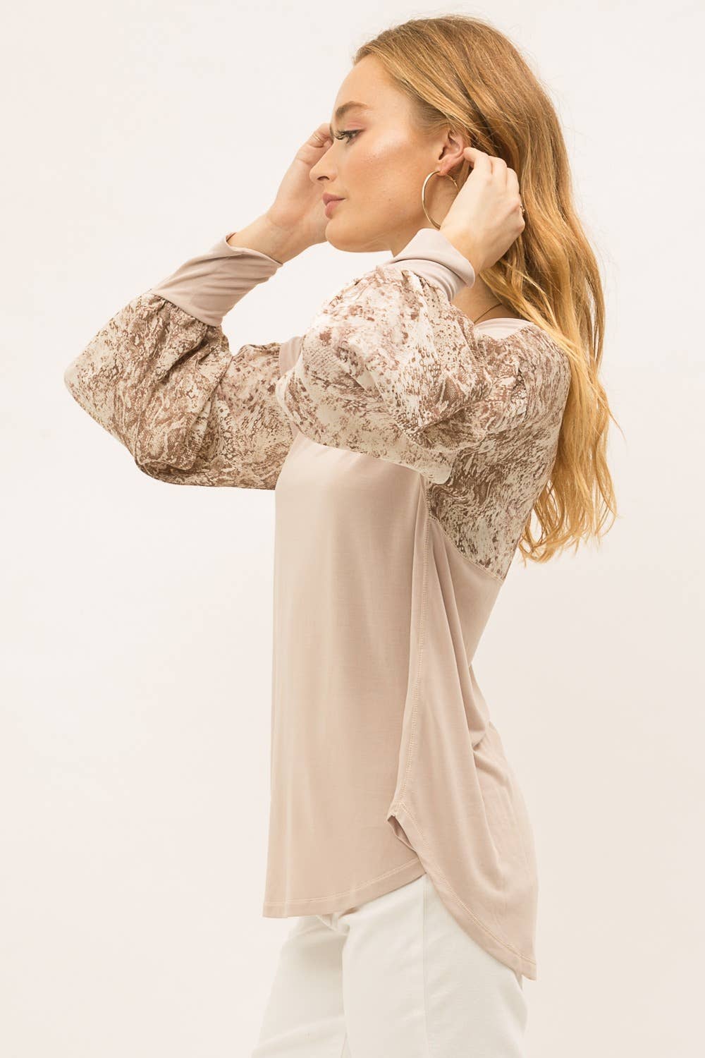 Beige in Love Top