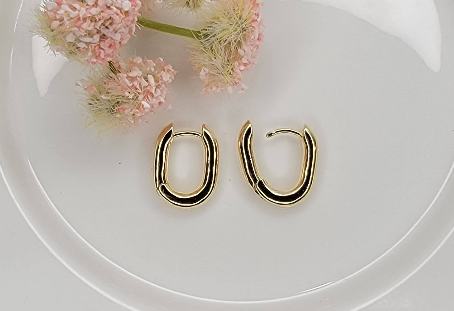 Small Gold Oval Hoops