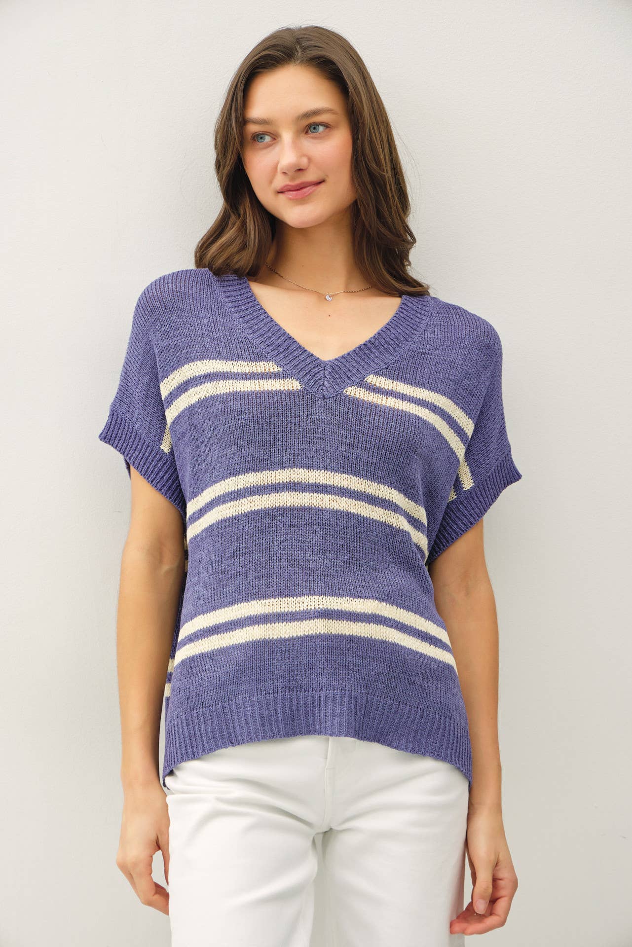 STRIPED V-NECK SWEATER