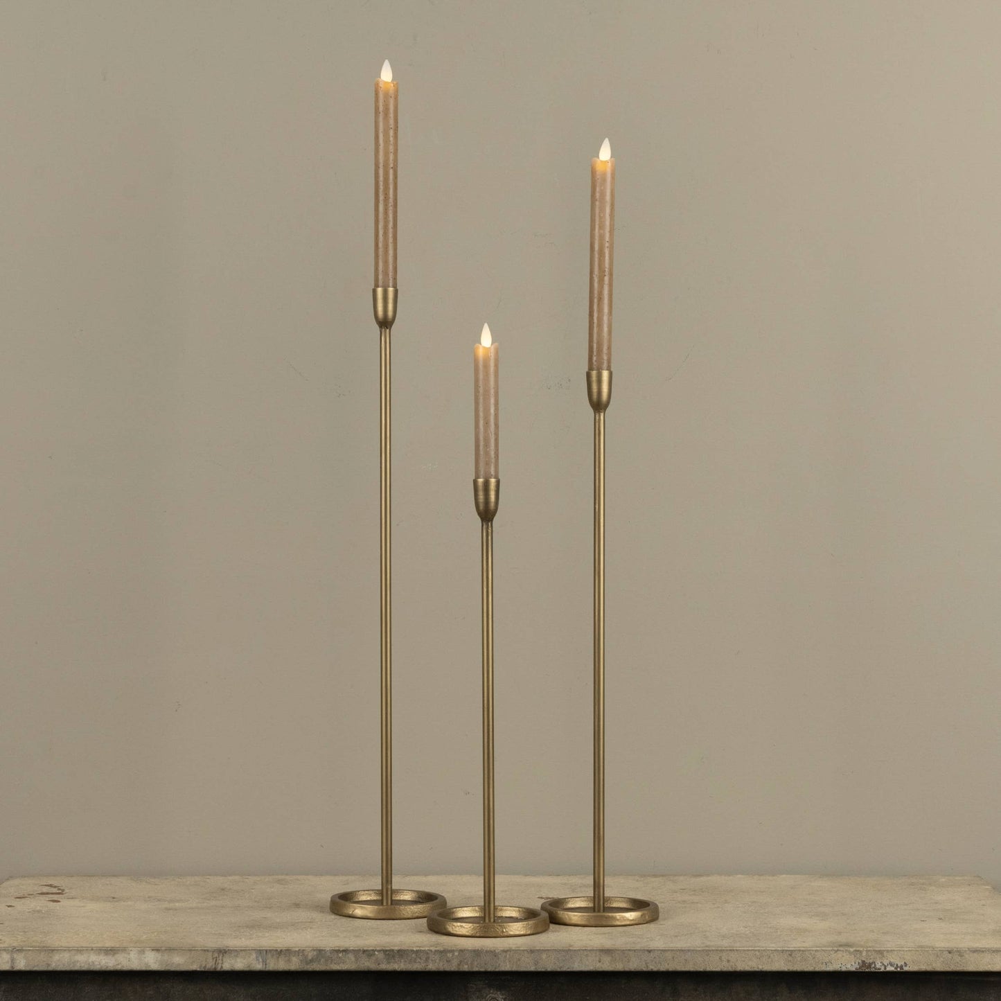 20.25" GOLD NEWTON TAPER CANDLESTICK