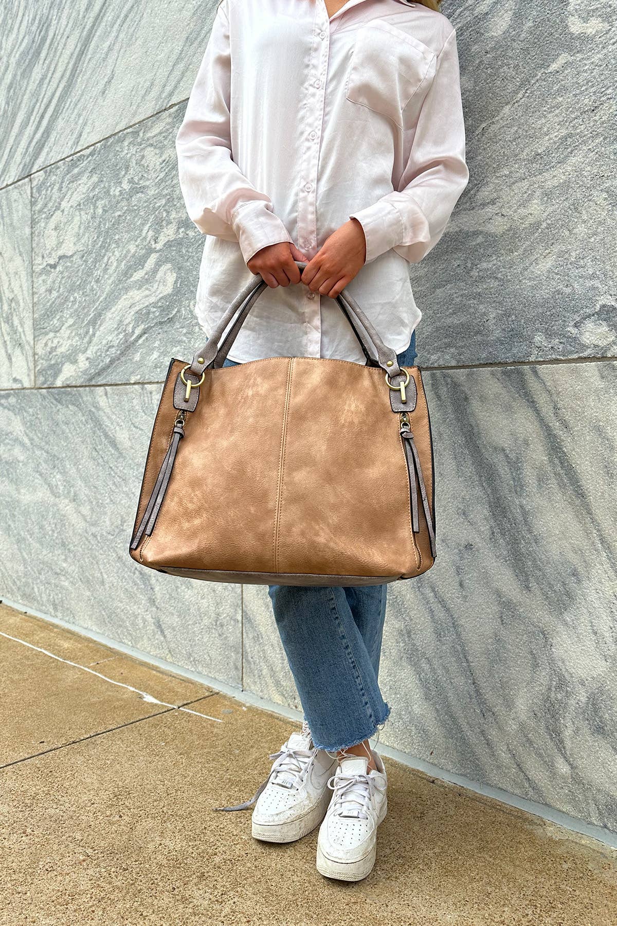 Connar Side Pocket Tote
