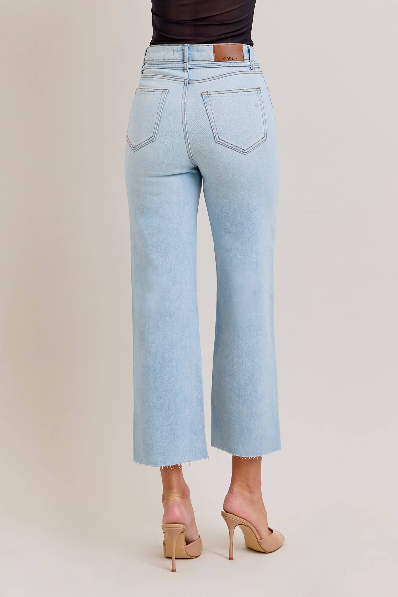 Lilliana Light Wash Jean