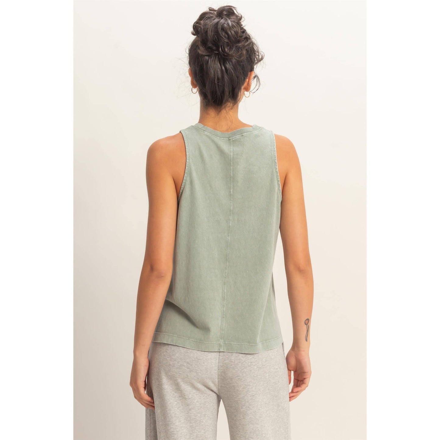 CF Mineral Wash Tag Tank