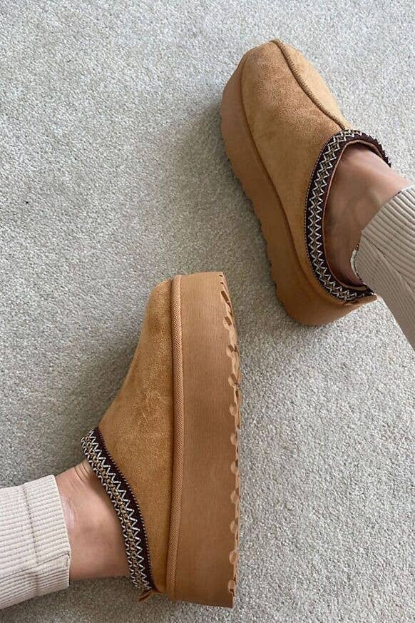 FAUX FUR PLATFOM SLIPPERS COZY FLUFFY ANKLE BOOTS: CHESTNUT / Standard / UK6/US8