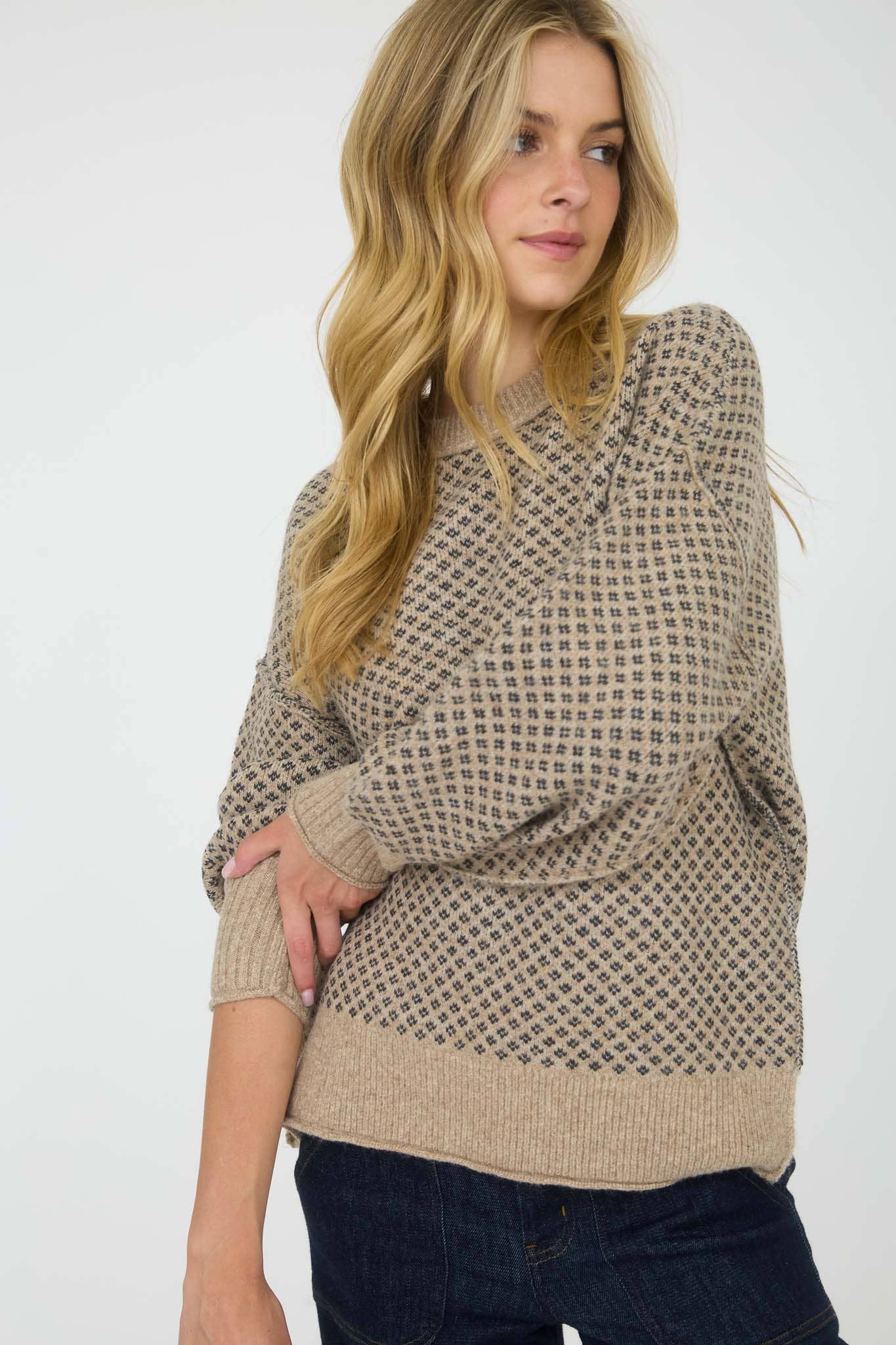 Jacqui Longsleeve Pullover