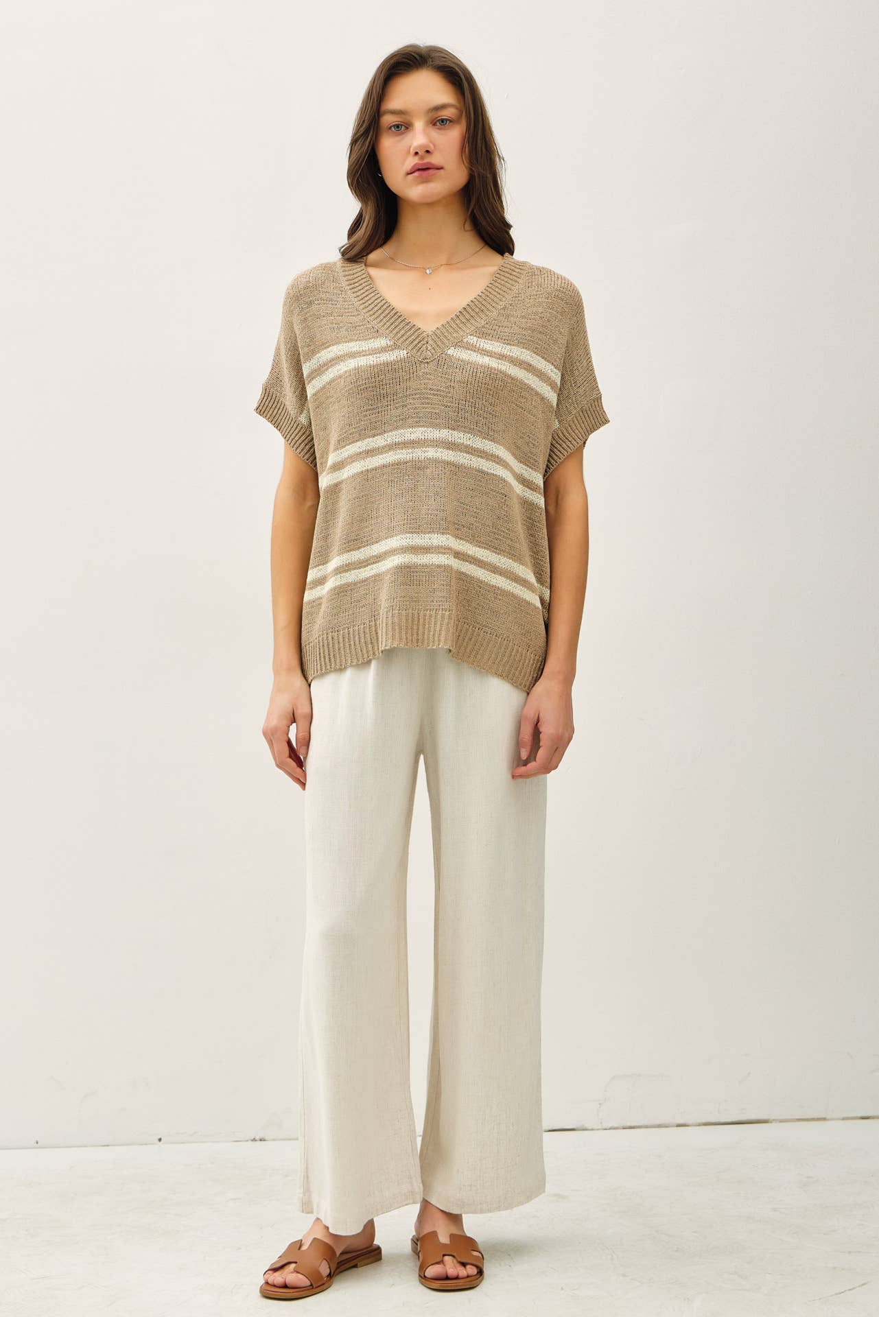 STRIPED V-NECK SWEATER