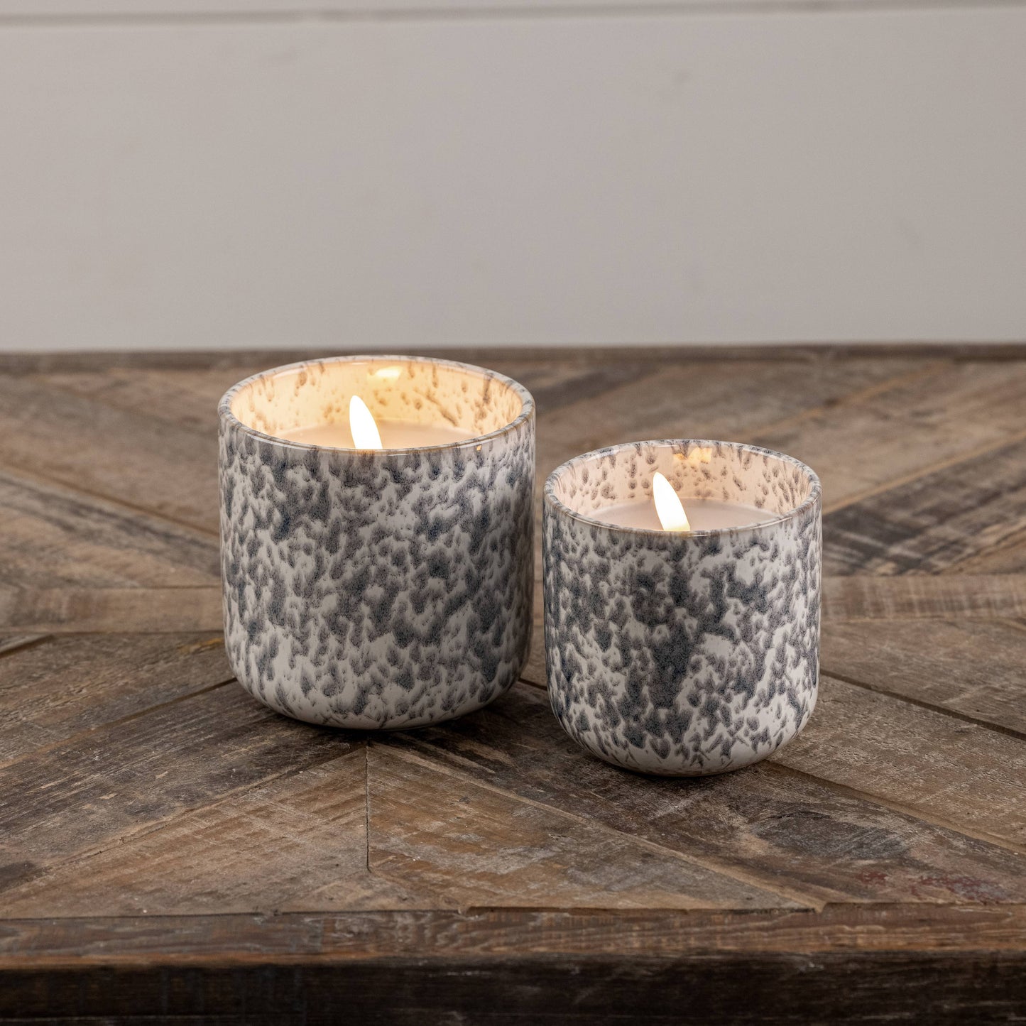 3.75" GREY SPECKLED CERAMIC CANDLE