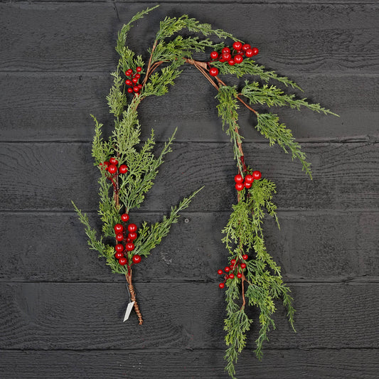 ISB78031- 4ft sparkled Cedar pine and Red Berry Garland