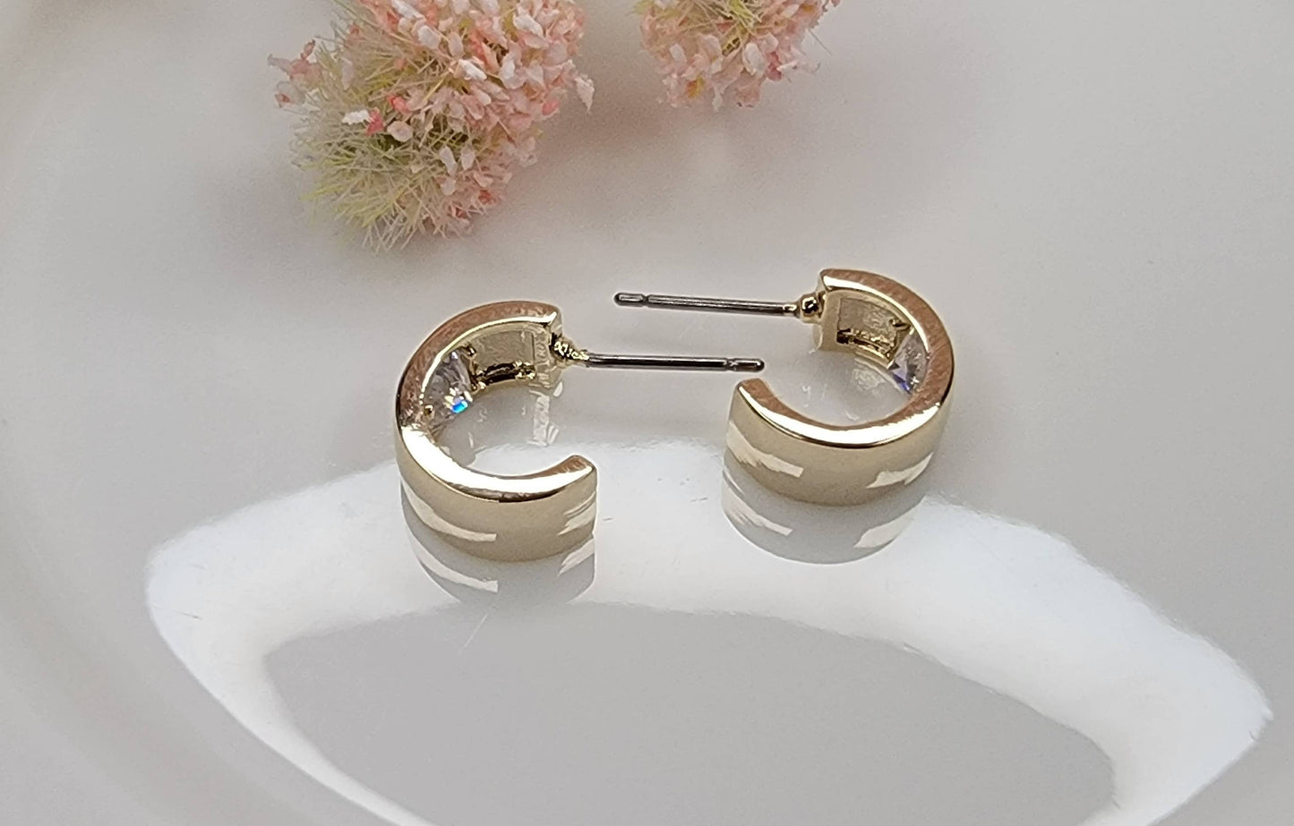 SINGLE HEART CZ DECO HOOP EARRINGS.