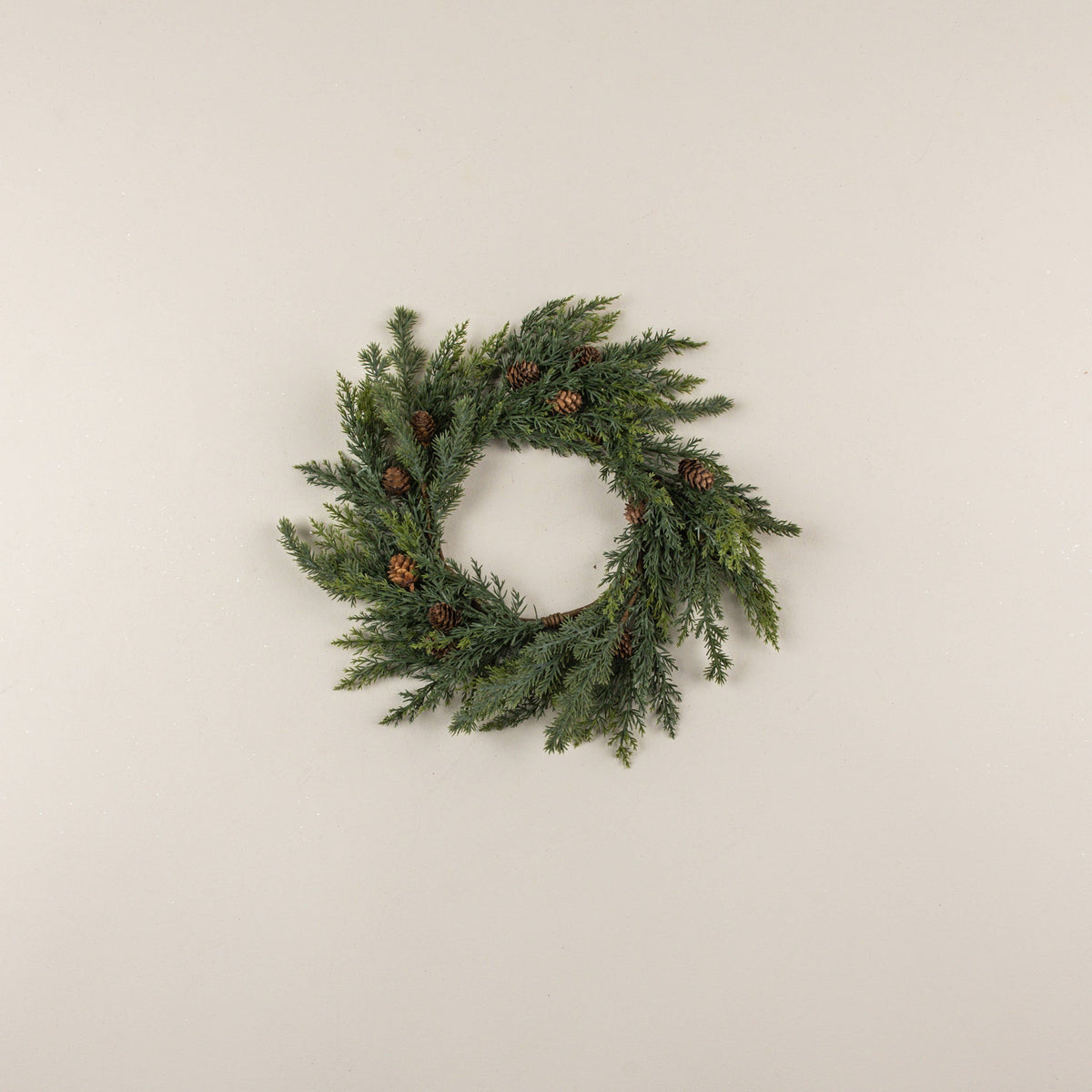 16" JUNIPER &PINECONE CANDLE RING