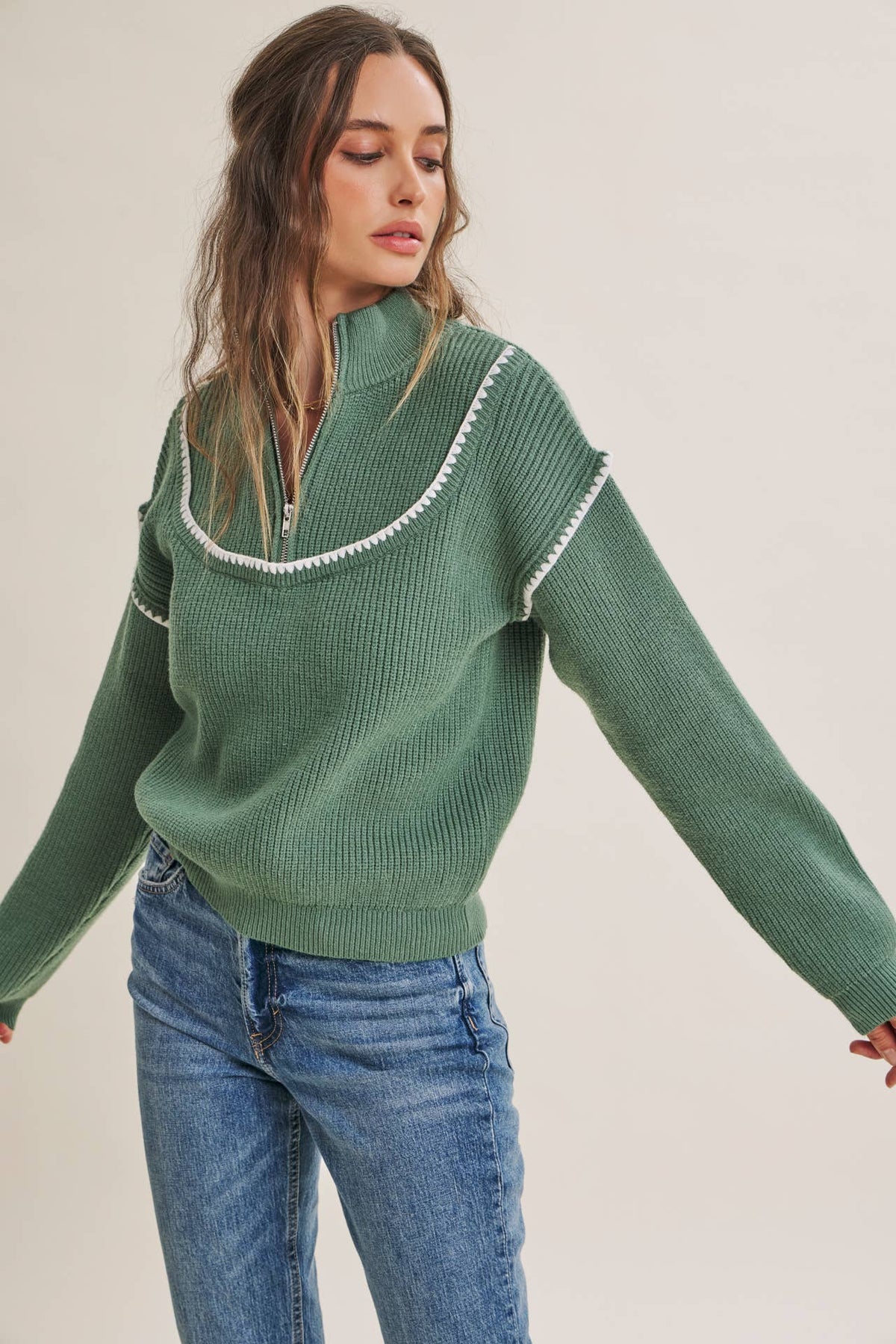 CABIN AIR CONTRAST WHIPSTITCH EMBROIDERY HALF ZIP SWEATER