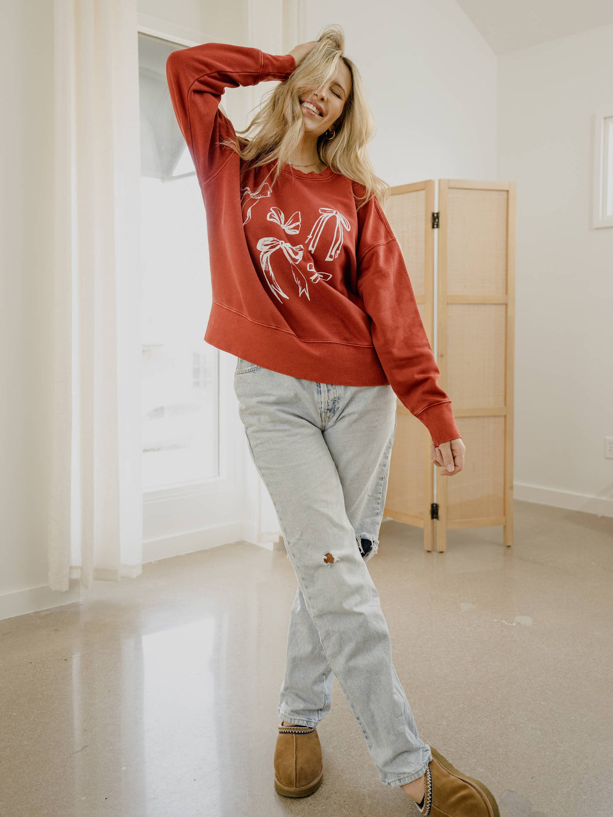 Bows Red Hi-Dive Oversized Crew