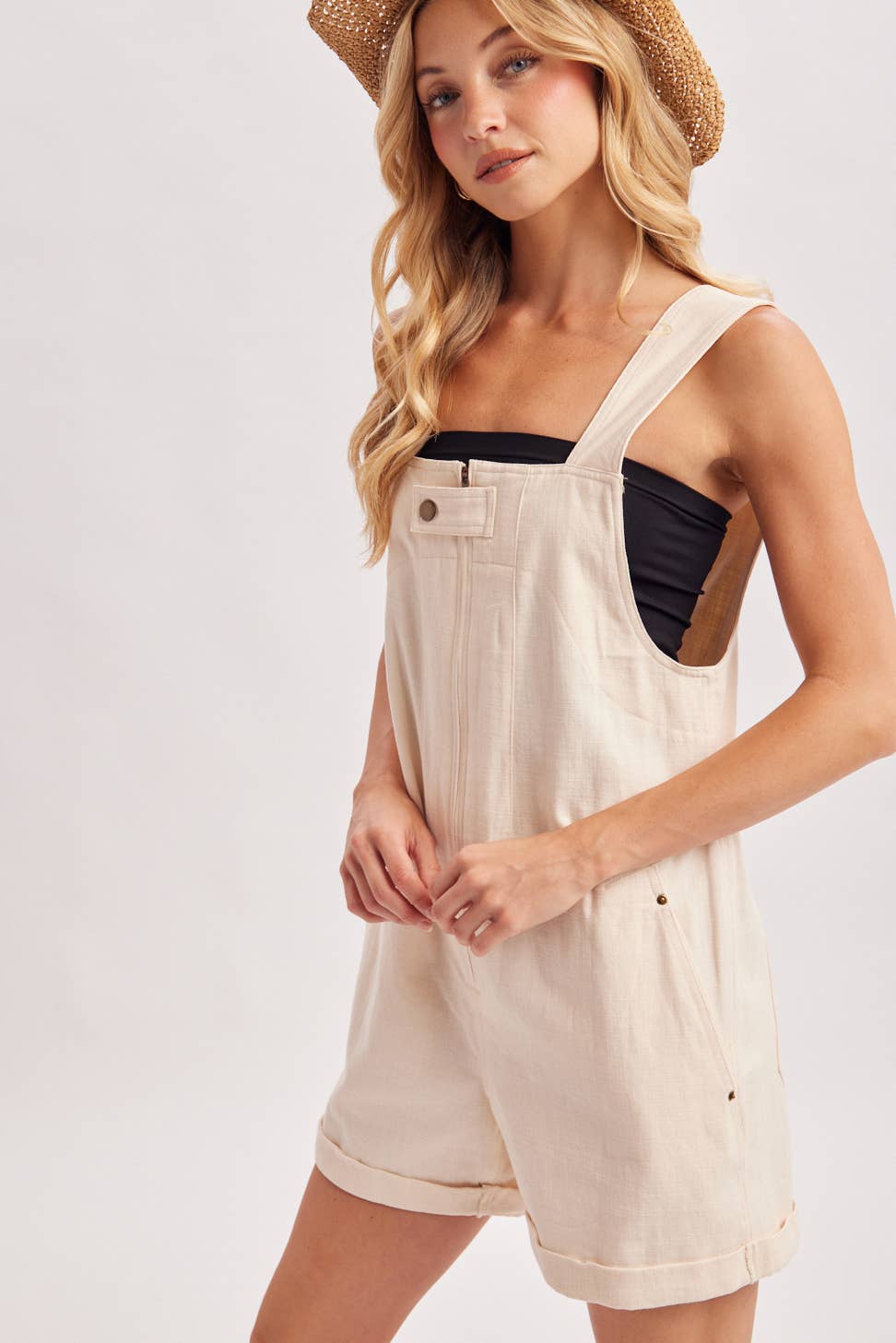 Ecru Shortall