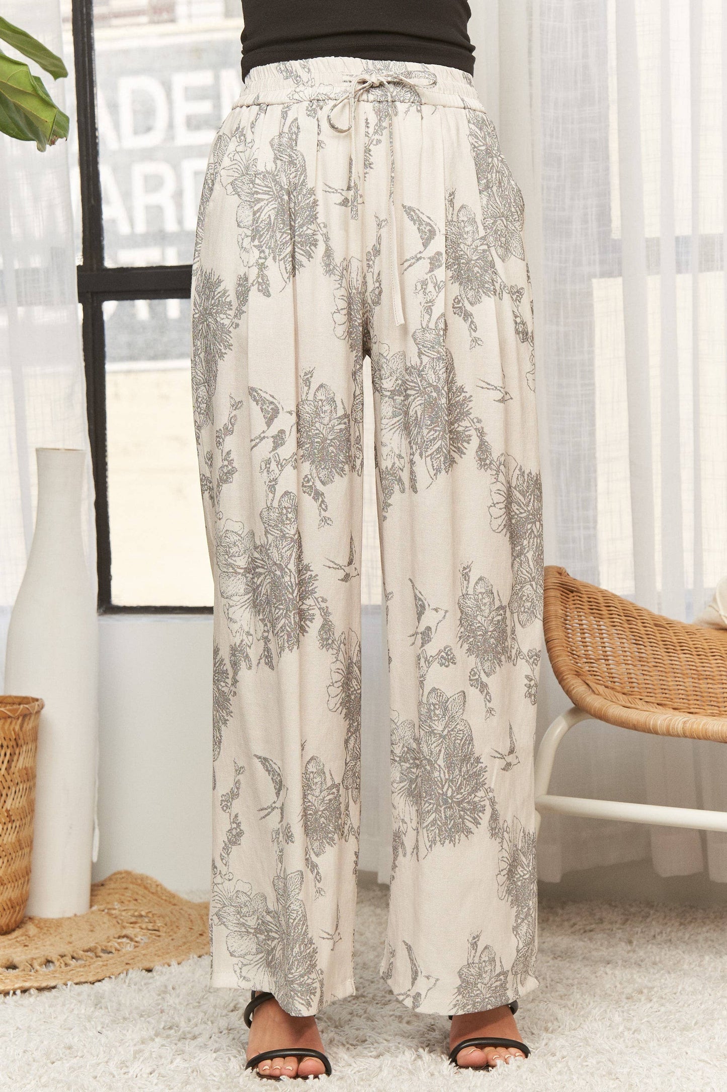 Out on the TON Pant
