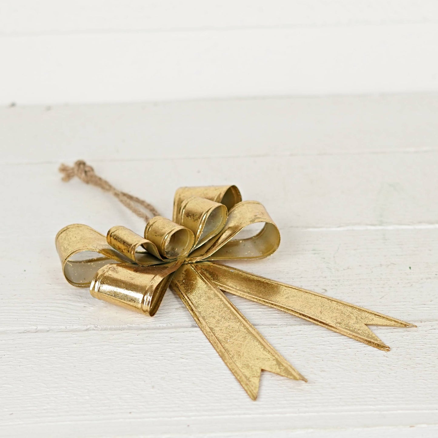 570677- Dazzling Gold Metal Bow Ornament-10L x 6.5W x 1.25T