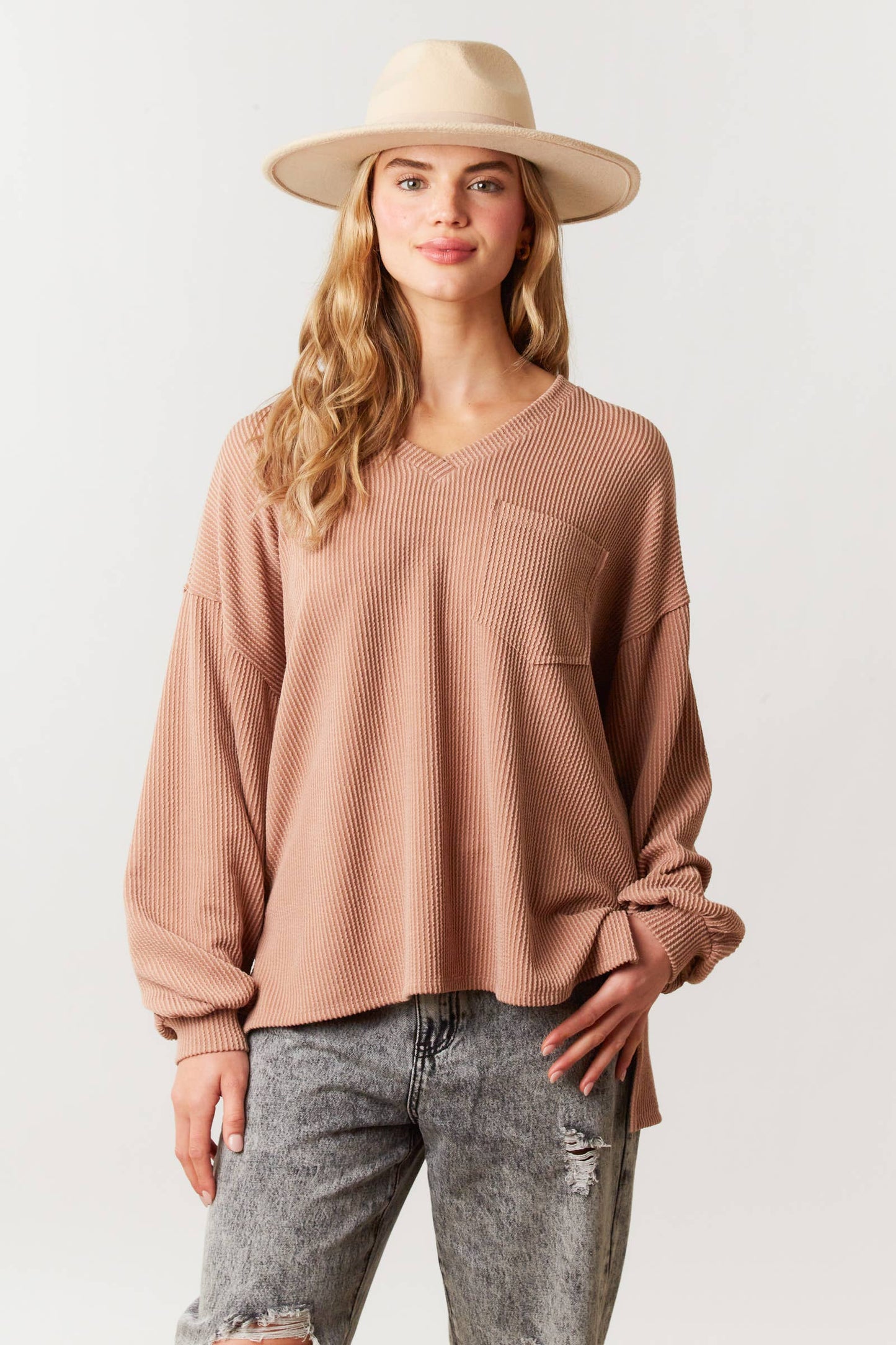 Ribbed V-Neck Pullover: LATTE