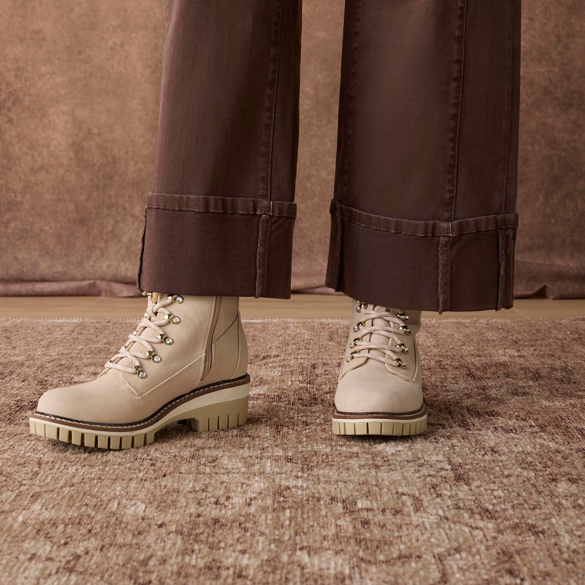 Avante Wide Ankle with Front Seam Pant