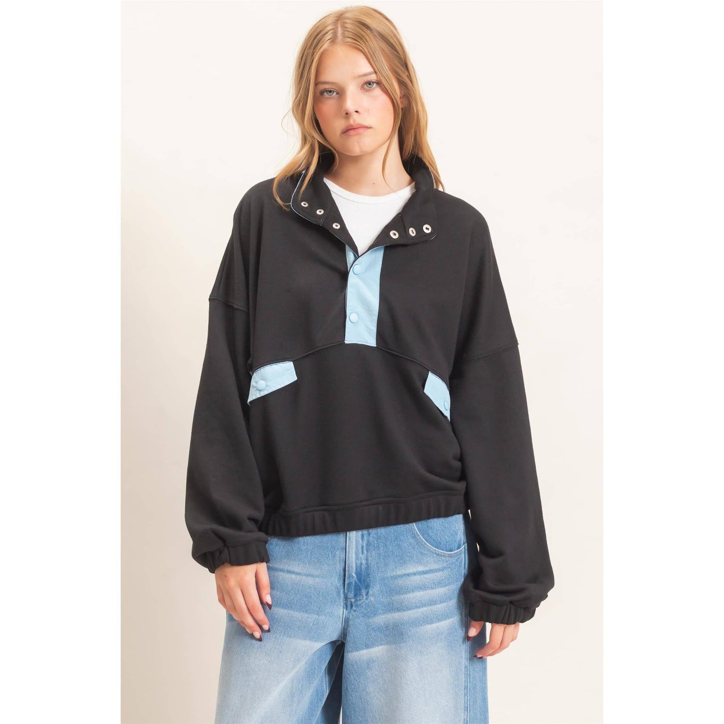 Oh Snap Contrast Pullover
