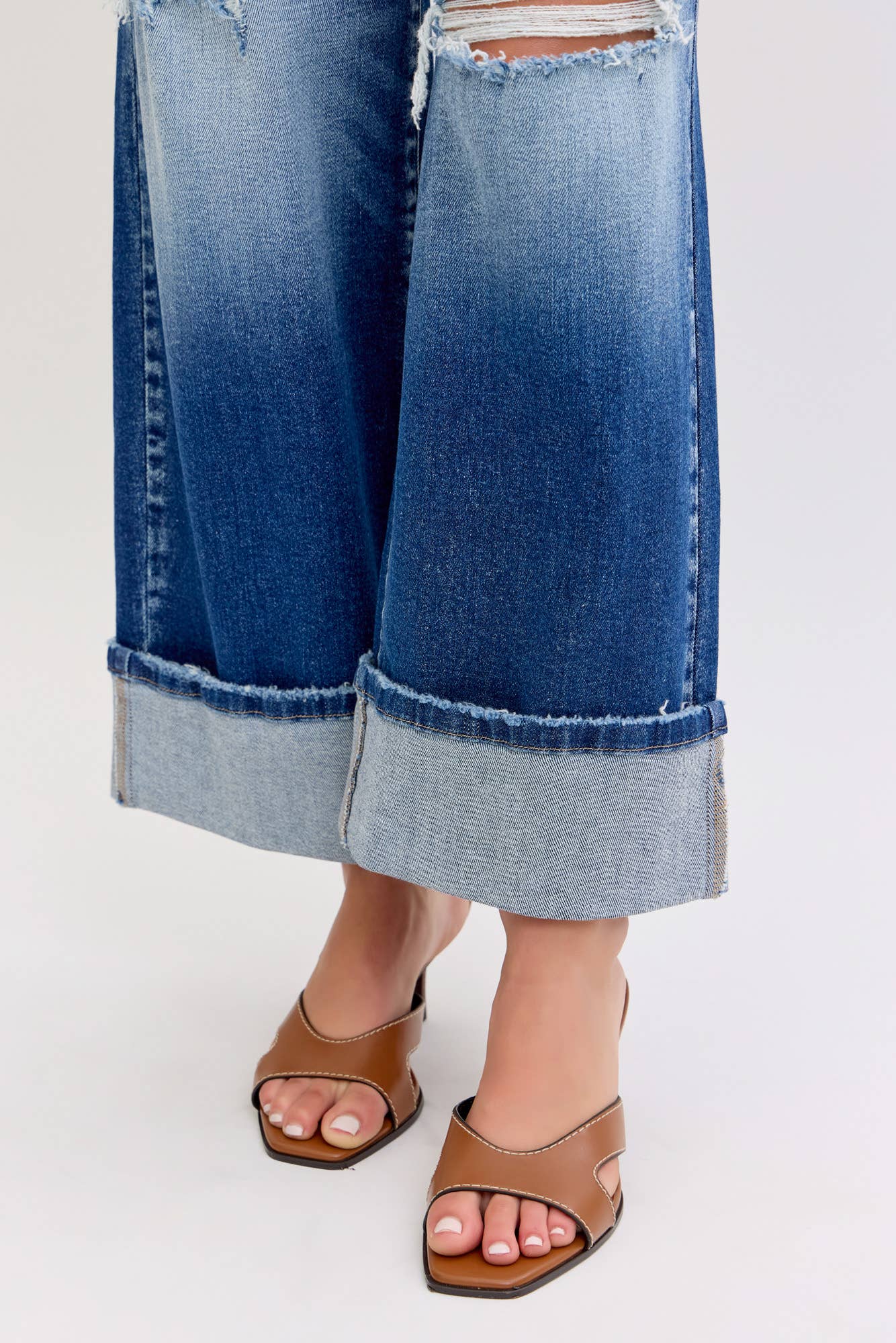 Sierra Wide Leg Cuffed Jeans