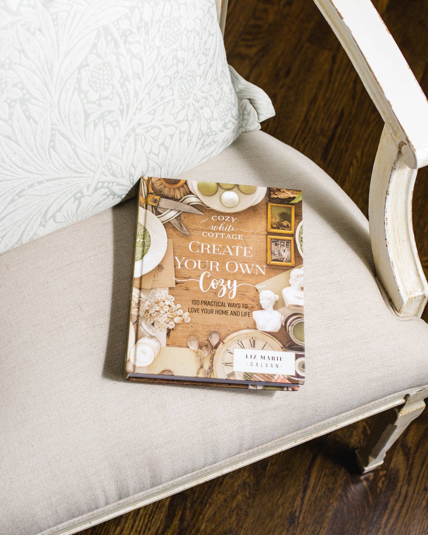 Create Your Own Cozy Book