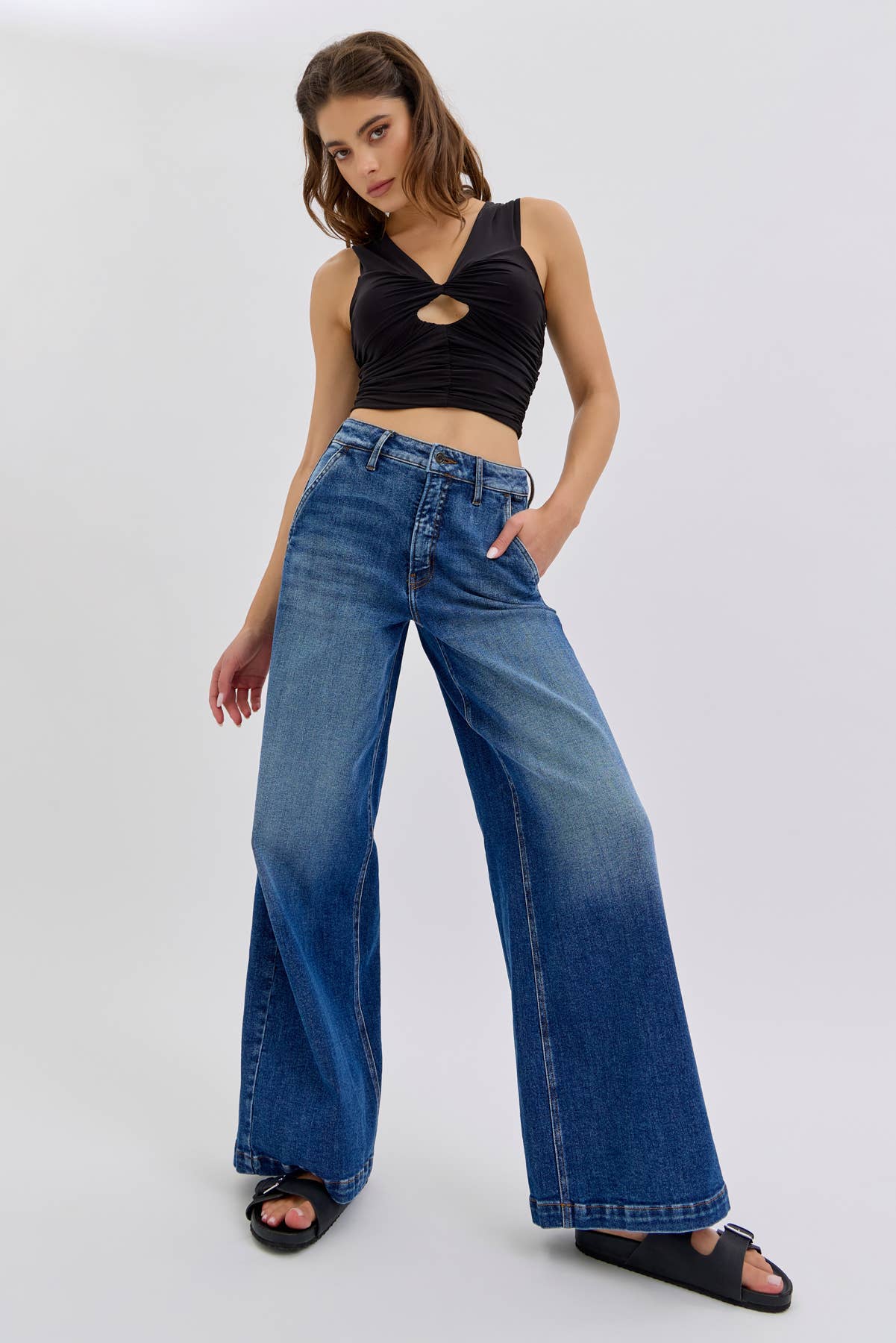 Daniela Pocket Wide Leg Jeans