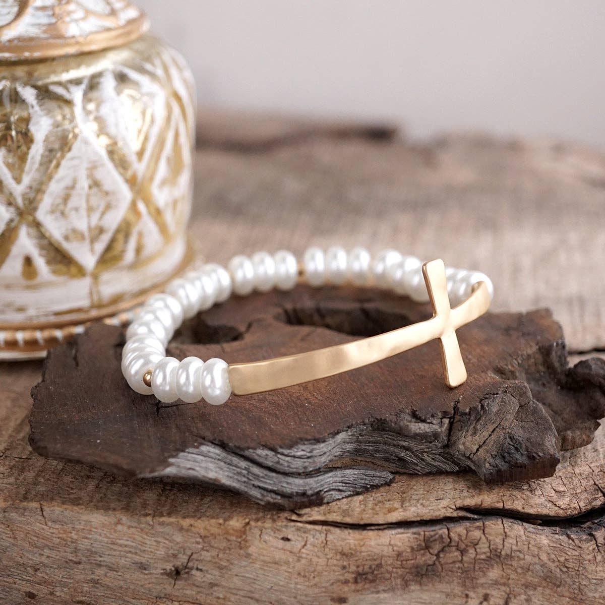 Rondelle Pearls Cross Bracelet – Faithful Pop