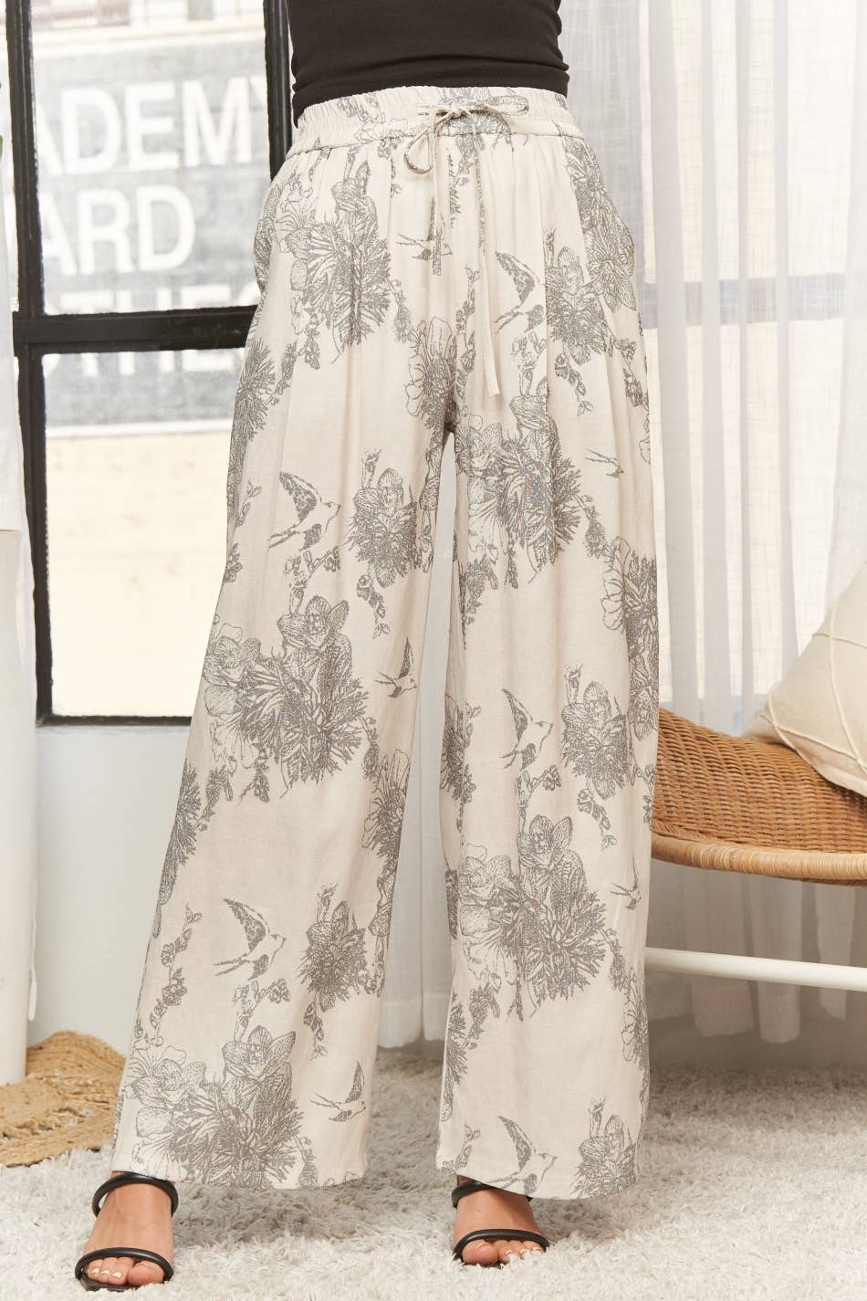 Out on the TON Pant