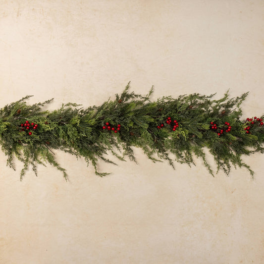 5' PINE, CEDAR & BERRIES GARLAND