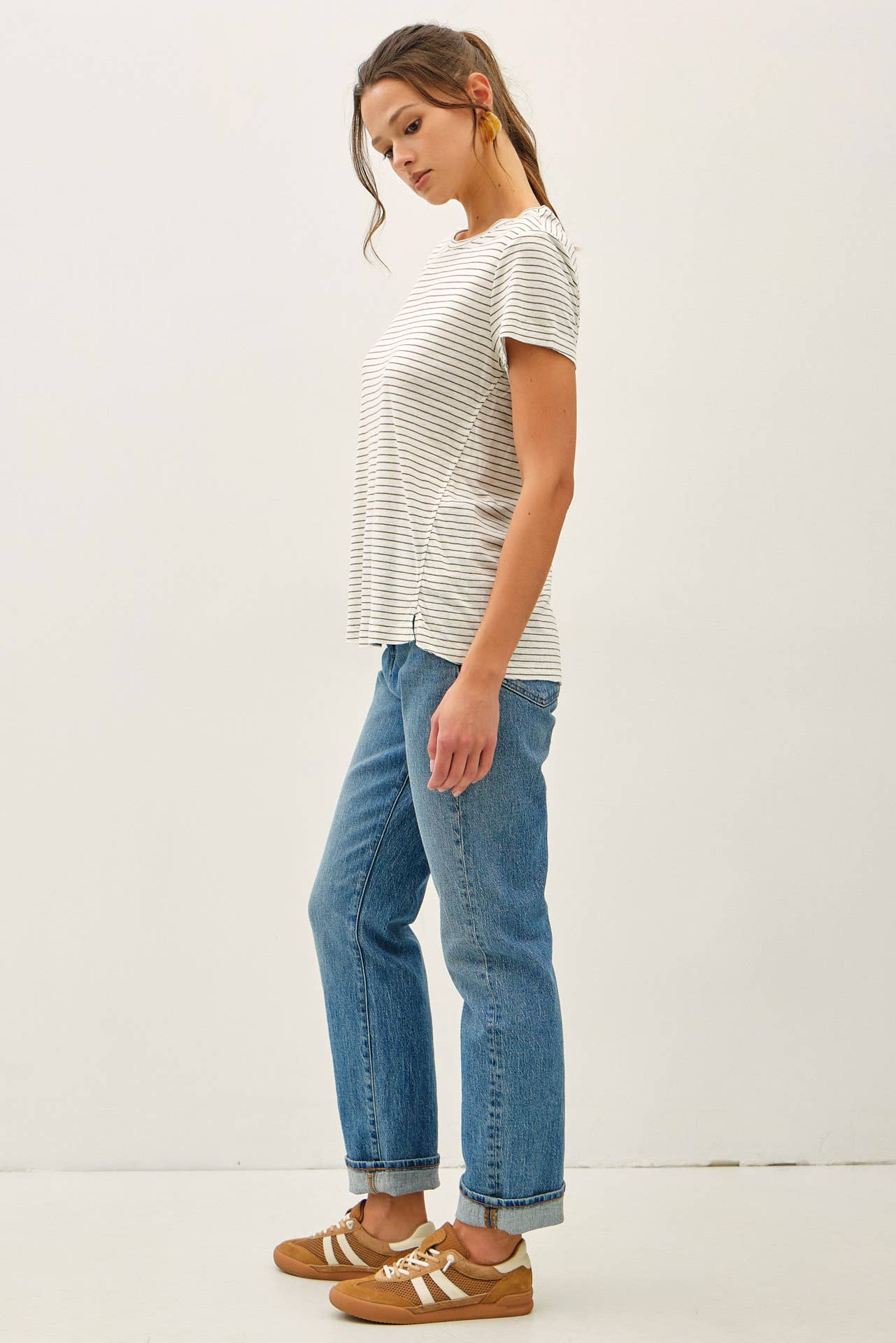 LINEN BLENDED STRIPED RELAXED TEE