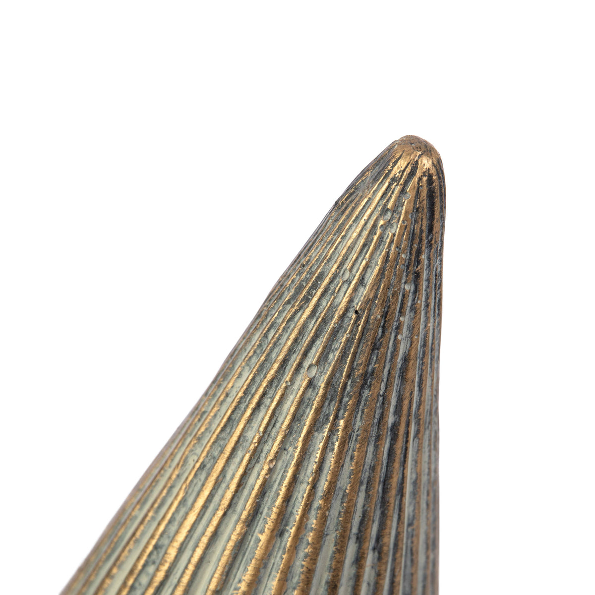 Metallic Ridged Cement Christmas Tree