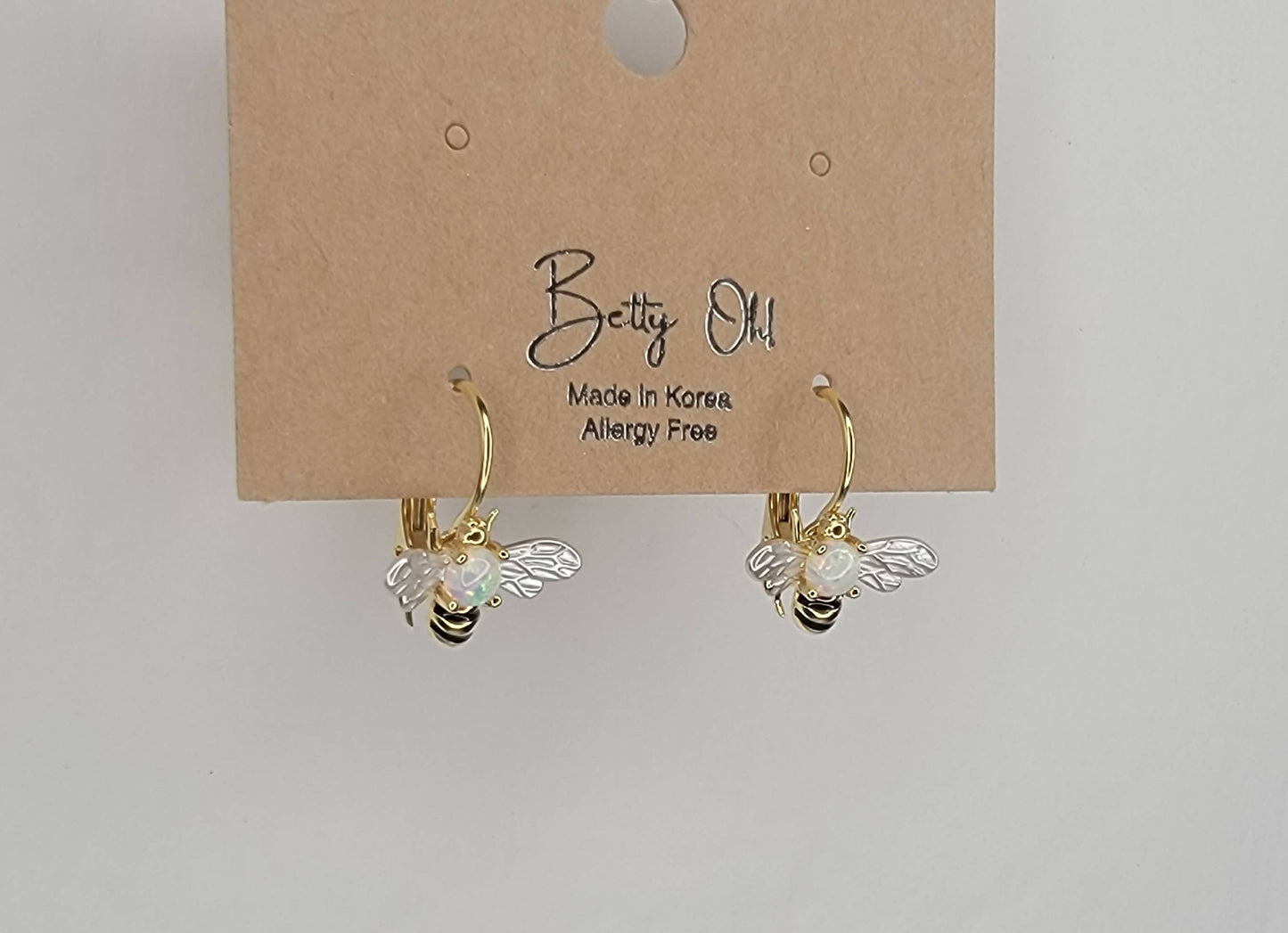 BEE EARRINGS.