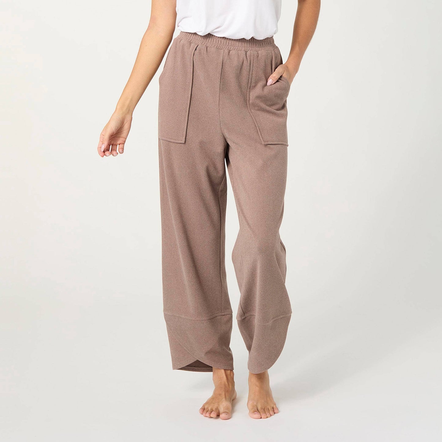 Weekend Brushed Scalloped Wide Leg Pants