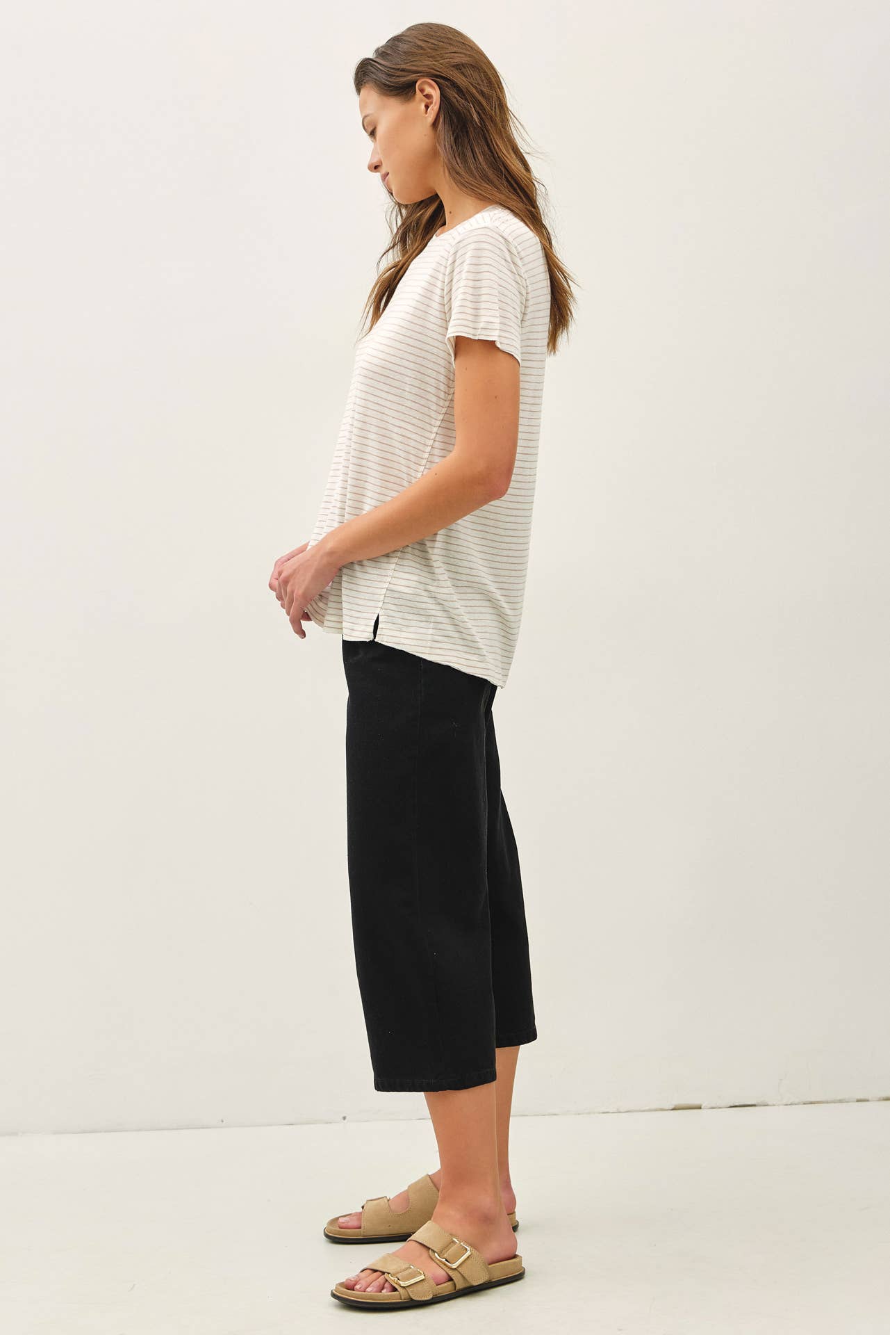 LINEN BLENDED STRIPED RELAXED TEE