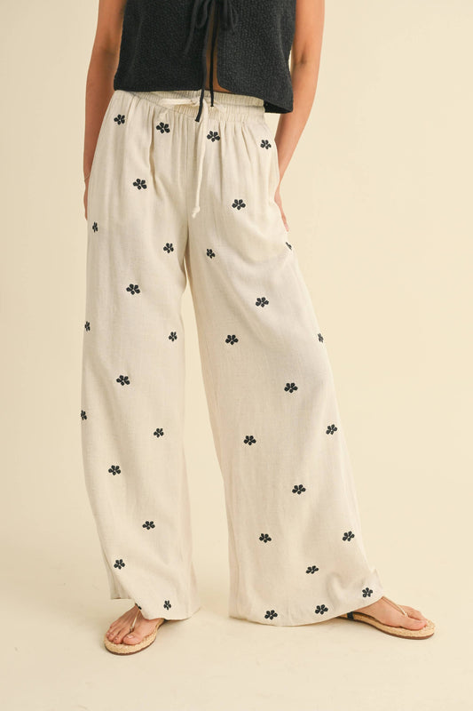Field of Flowers Embroidered Pant