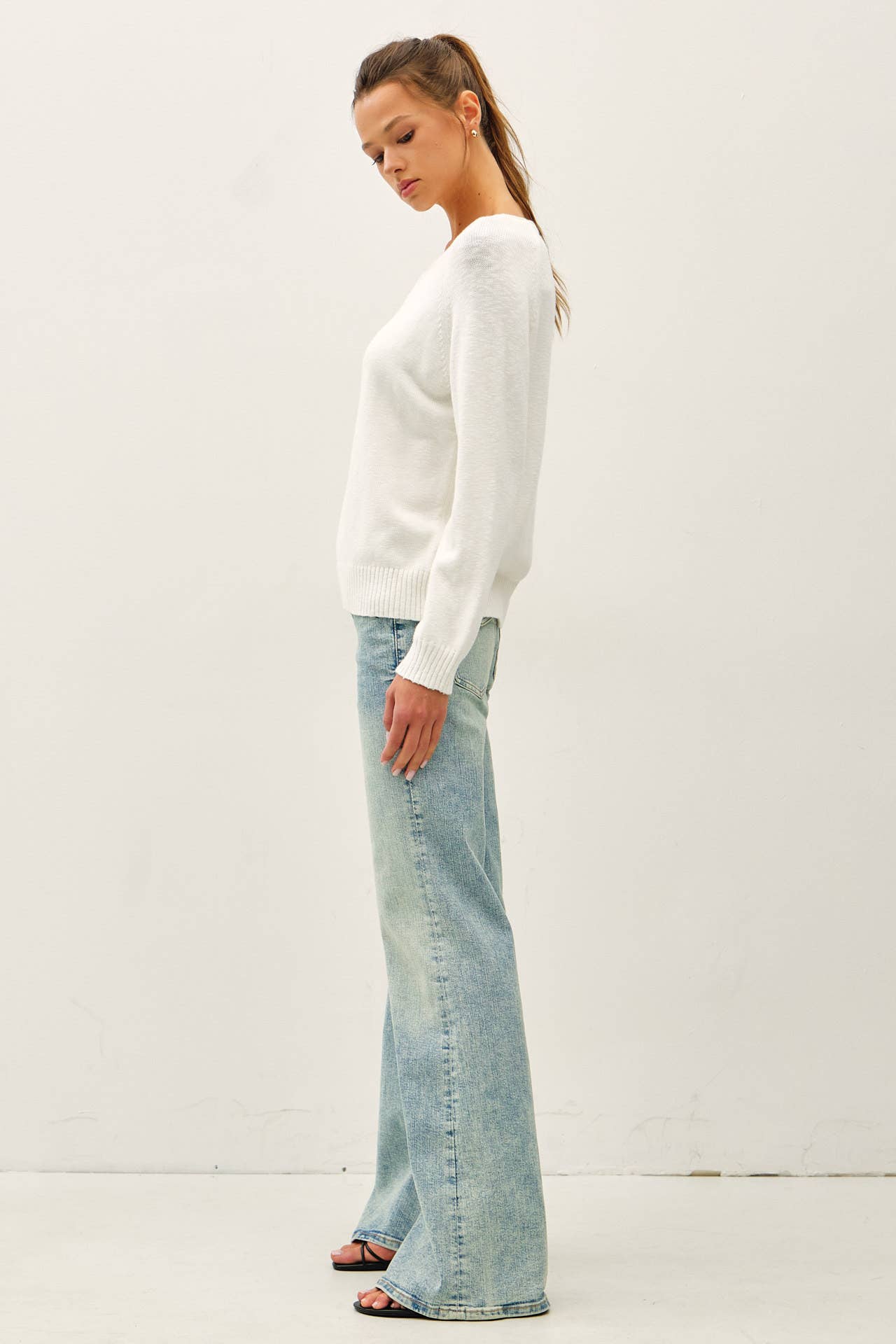 Renae Raglan Sleeve Sweate
