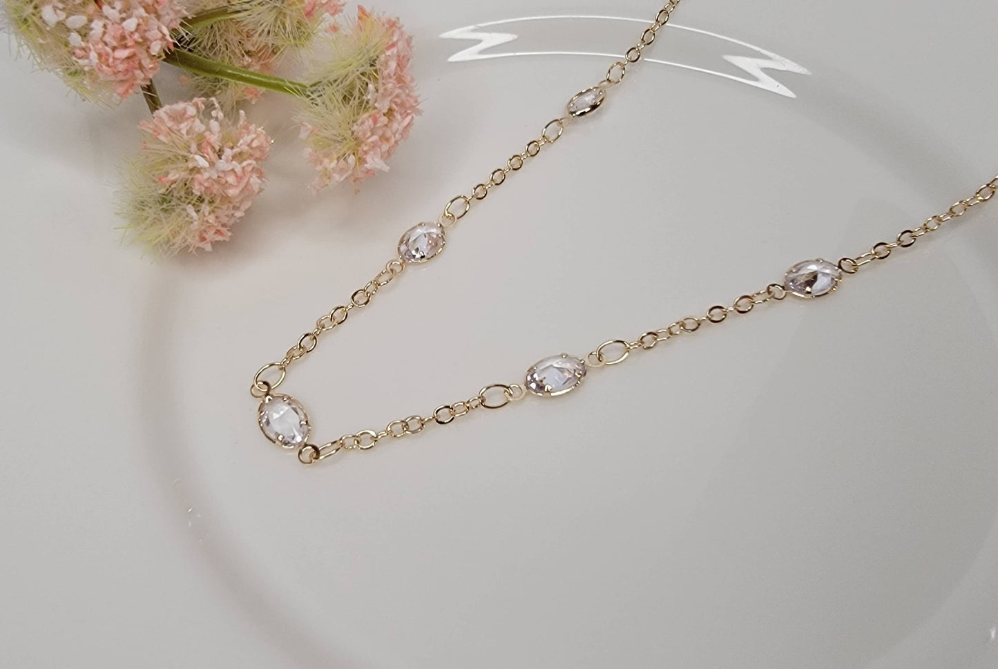 OVAL CZ CHAIN LINK NECKLACE.