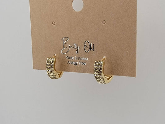 CZ SMALL CLICKER EARRINGS.